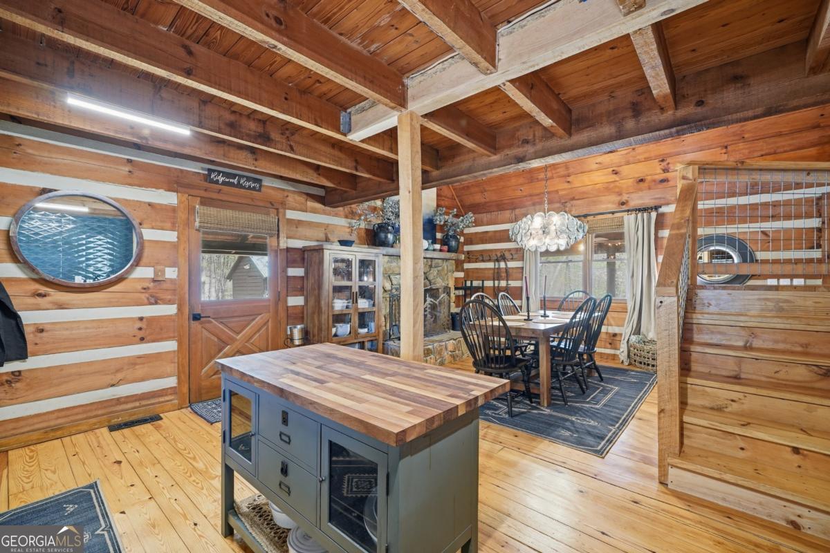 33 Foxhound Drive Property Photo 18