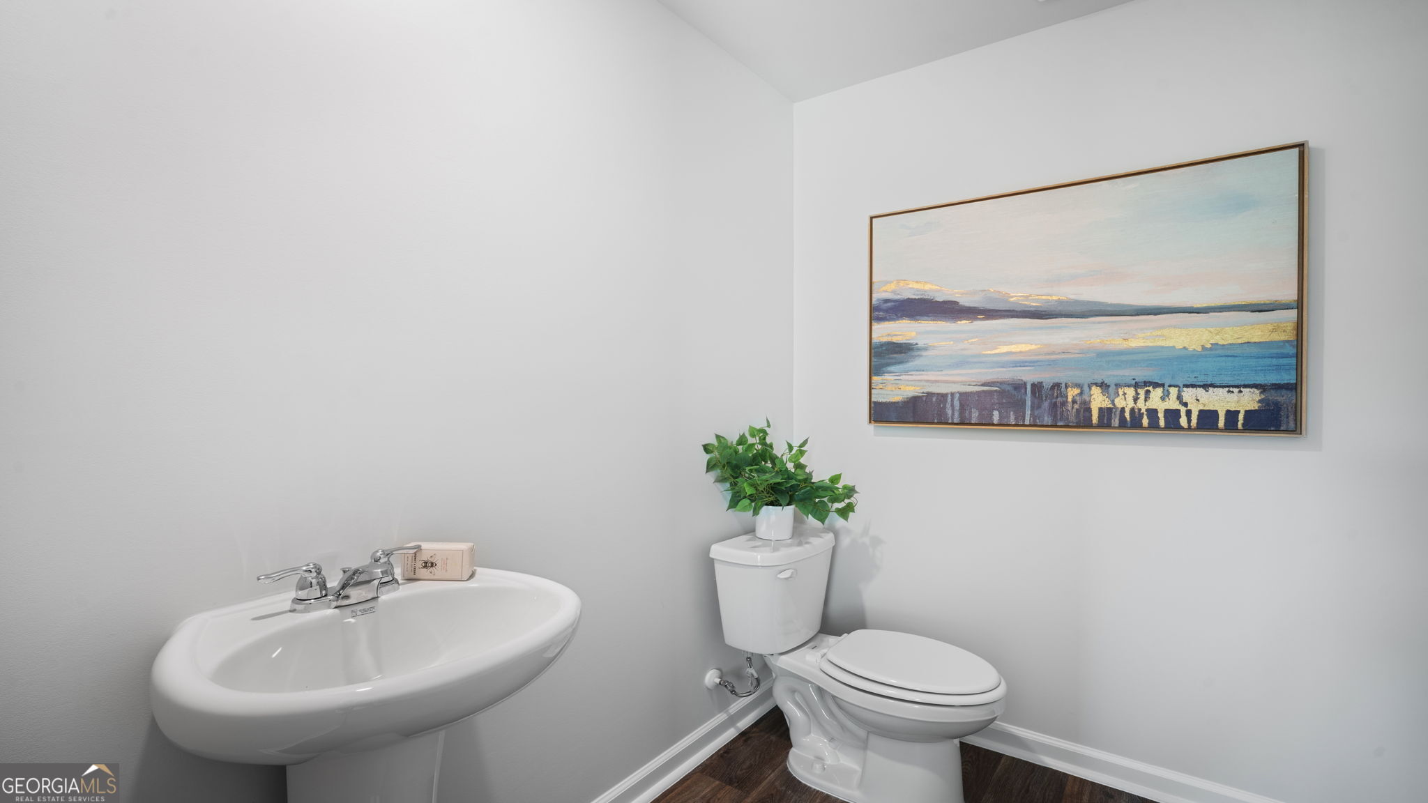 1051 Lakes Boulevard Property Photo 19