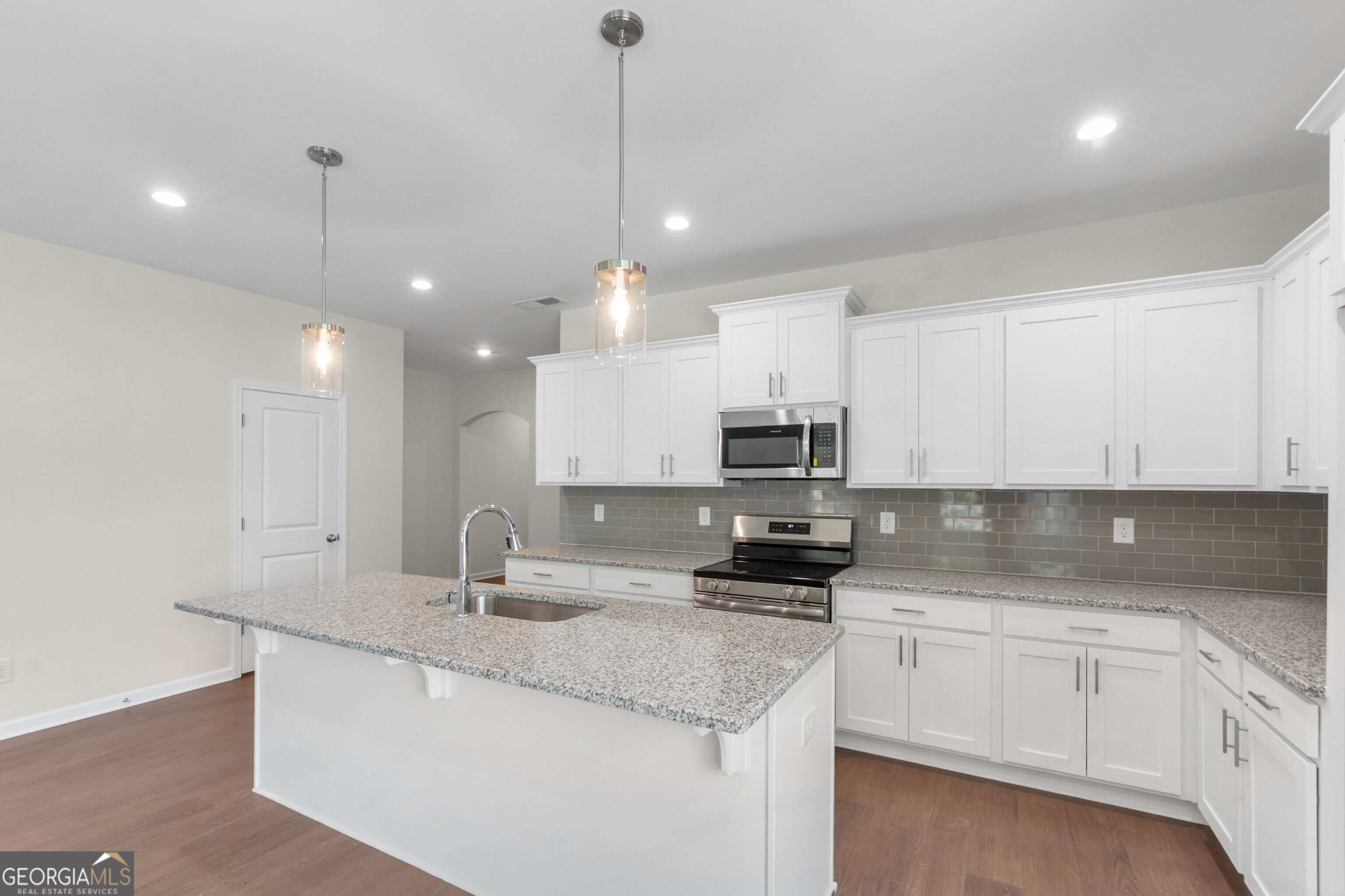 1046 Sun Valley Court # C59 Property Photo 5
