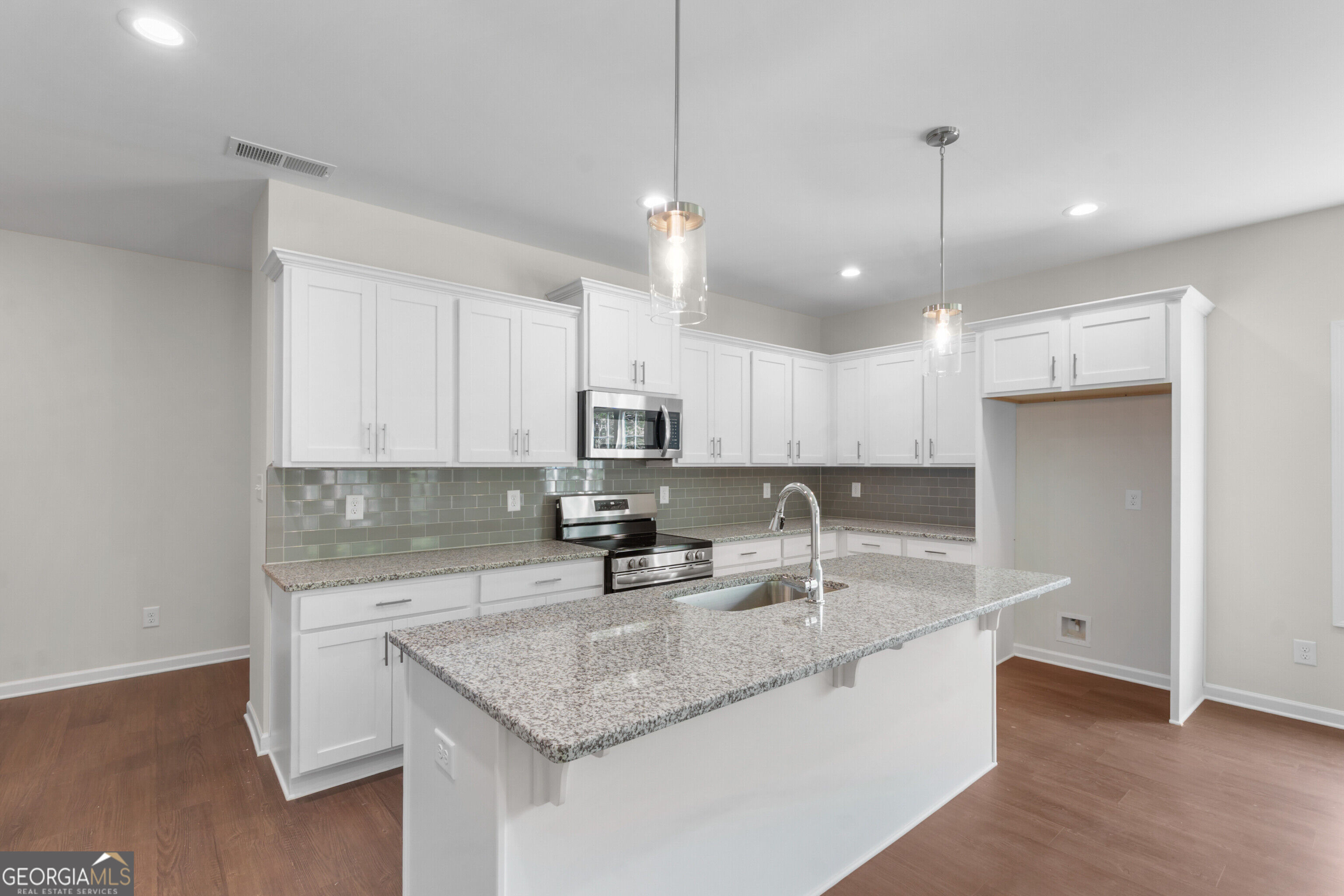 1046 Sun Valley Court # C59 Property Photo 13