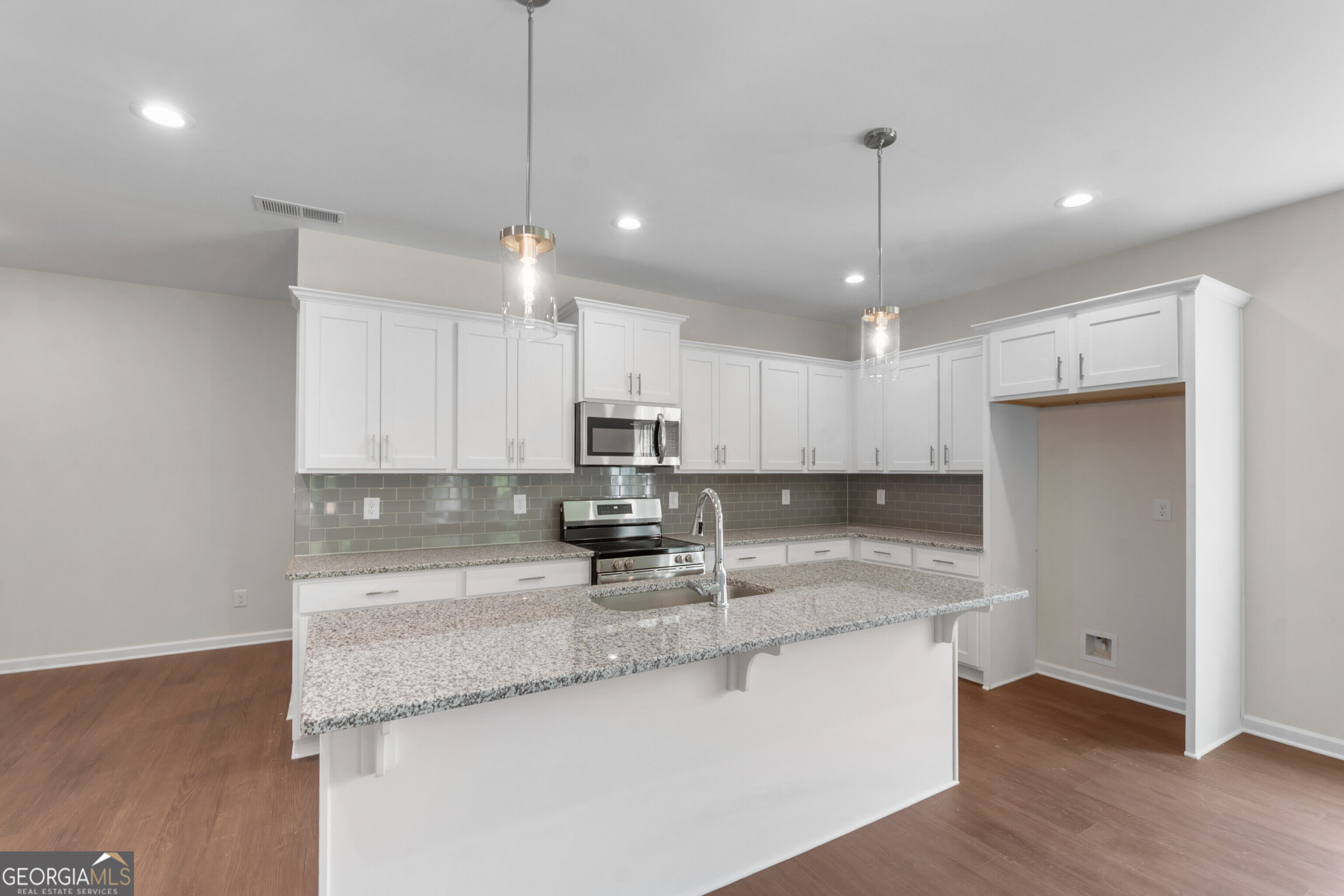 1046 Sun Valley Court # C59 Property Photo 14