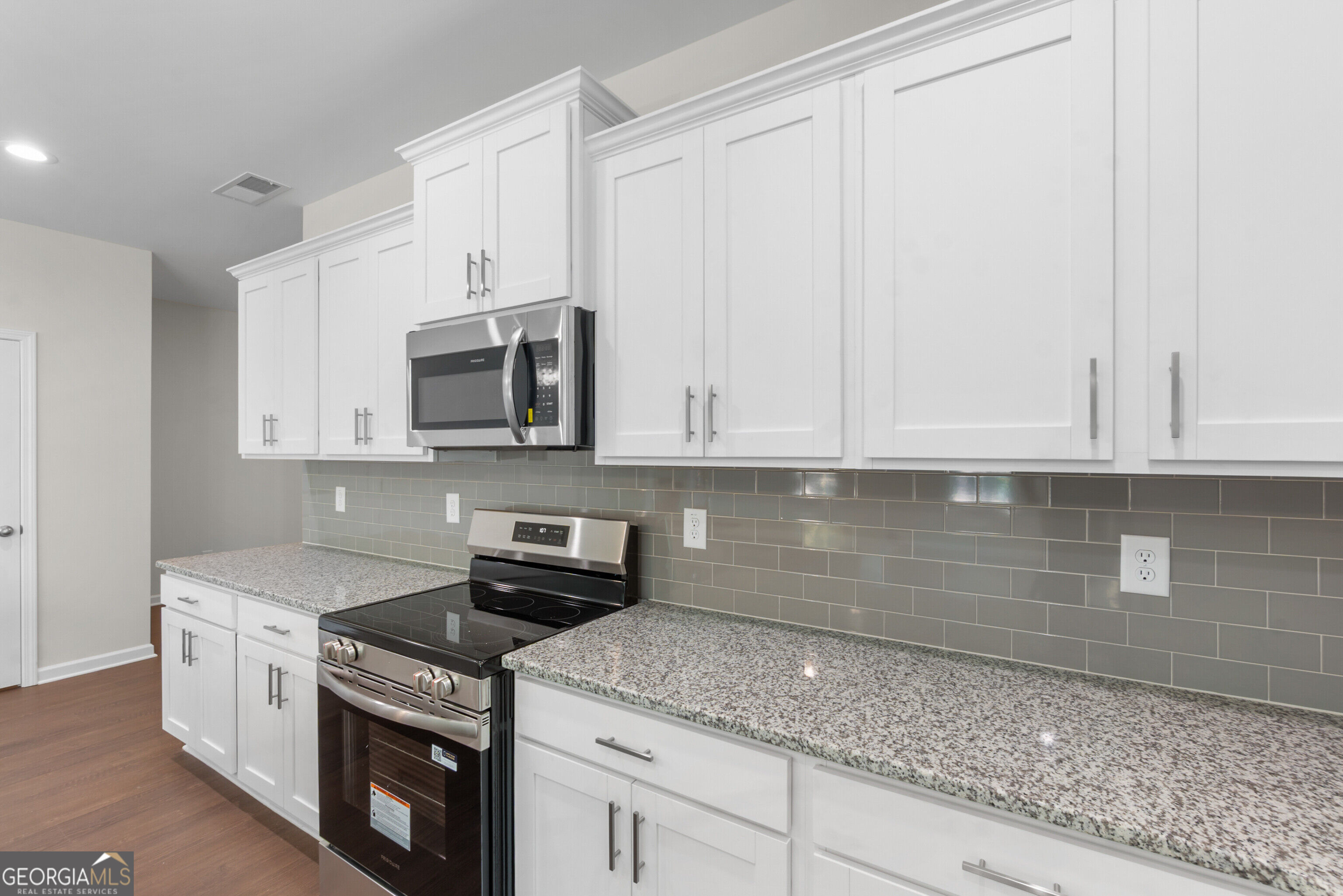 1046 Sun Valley Court # C59 Property Photo 18