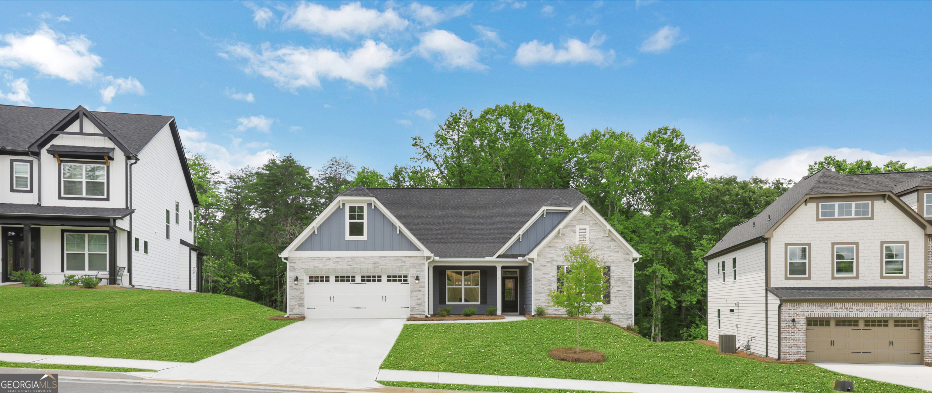 141 Cedar Crest Lane Property Photo 4
