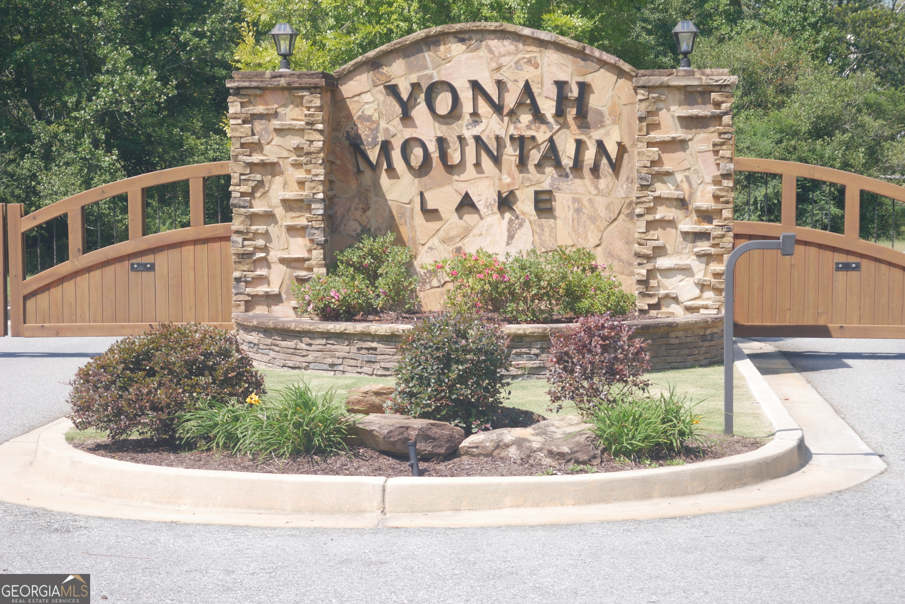 Lot 19 Yonah Lake Drive Property Photo 1