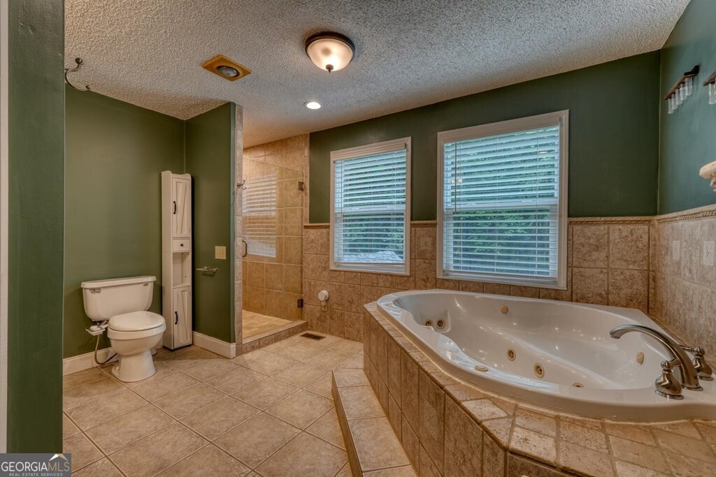 550 Watson Road Property Photo 26