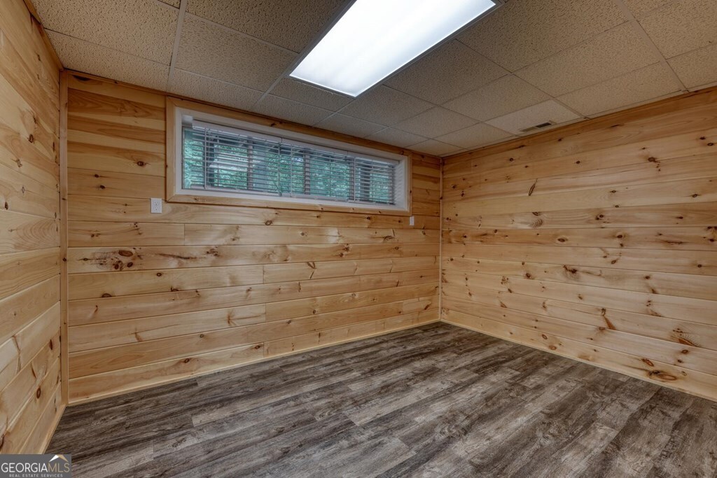 550 Watson Road Property Photo 31