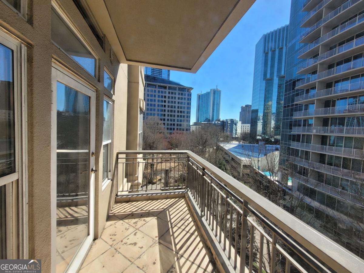 3334 Peachtree Road Ne # 404 Property Photo 44