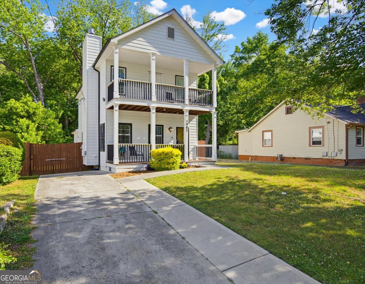 1967 Detroit Avenue Nw Property Photo 2