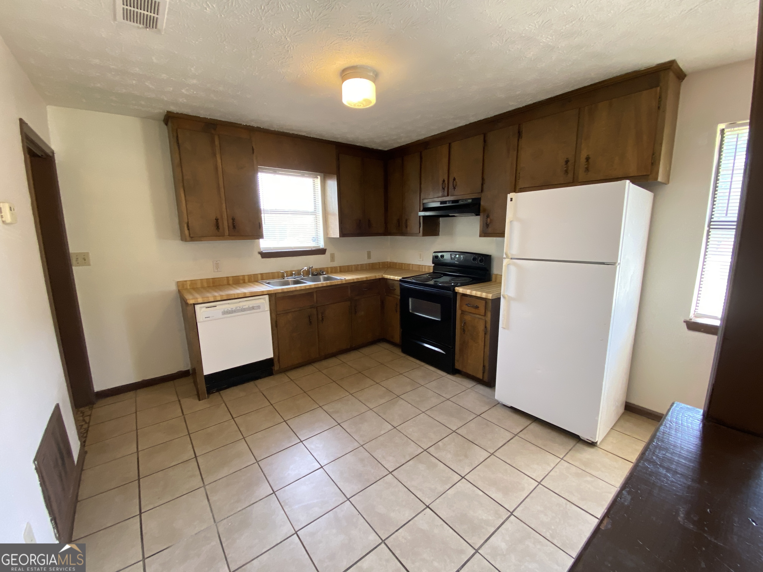 129 Tanglewood Drive # B Property Photo 7