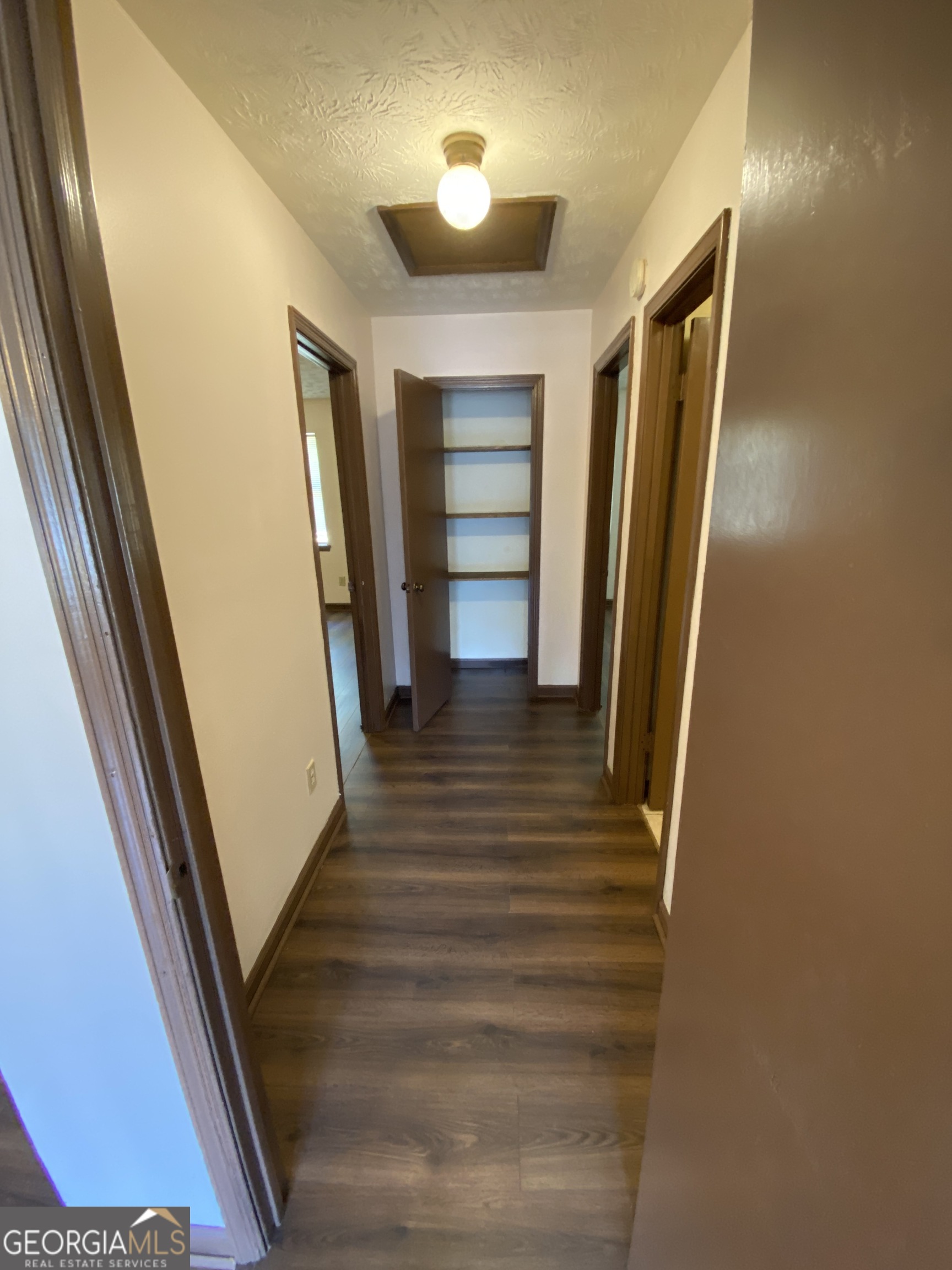 129 Tanglewood Drive # B Property Photo 8