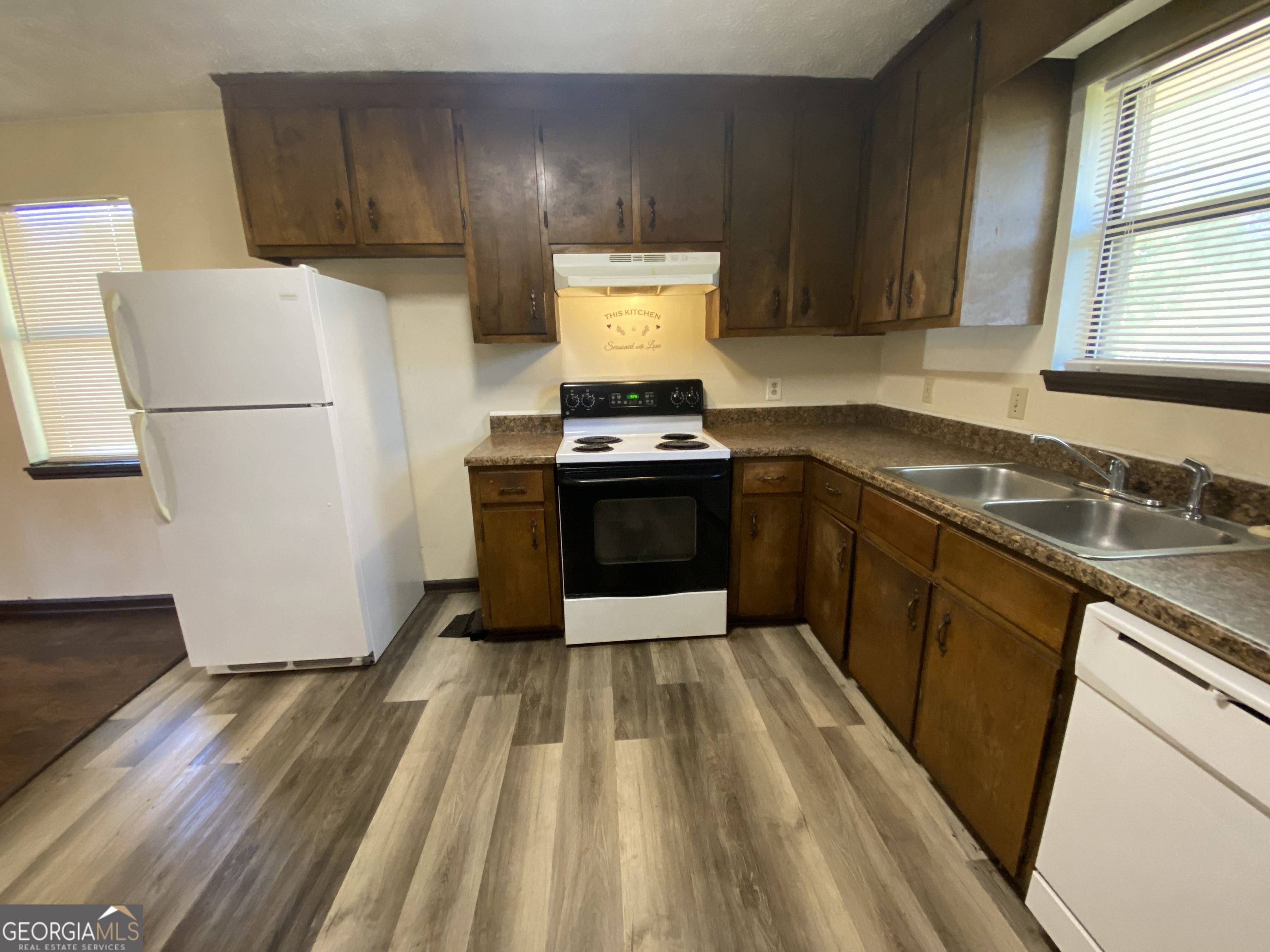 129 Tanglewood Drive # B Property Photo 17