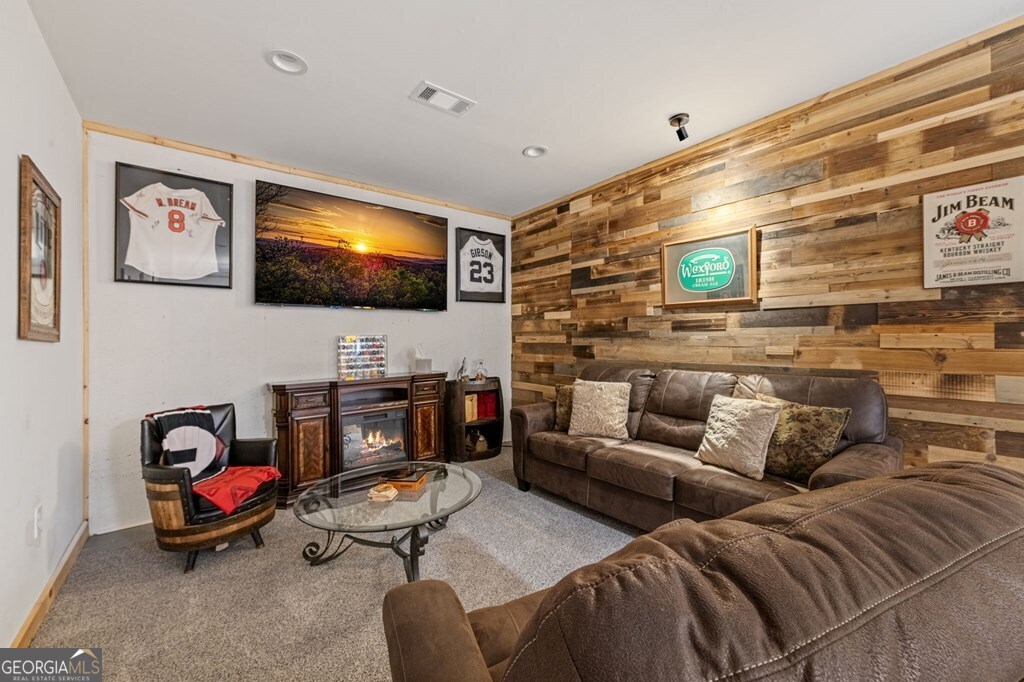 490 Walnut Hills Drive Property Photo 30