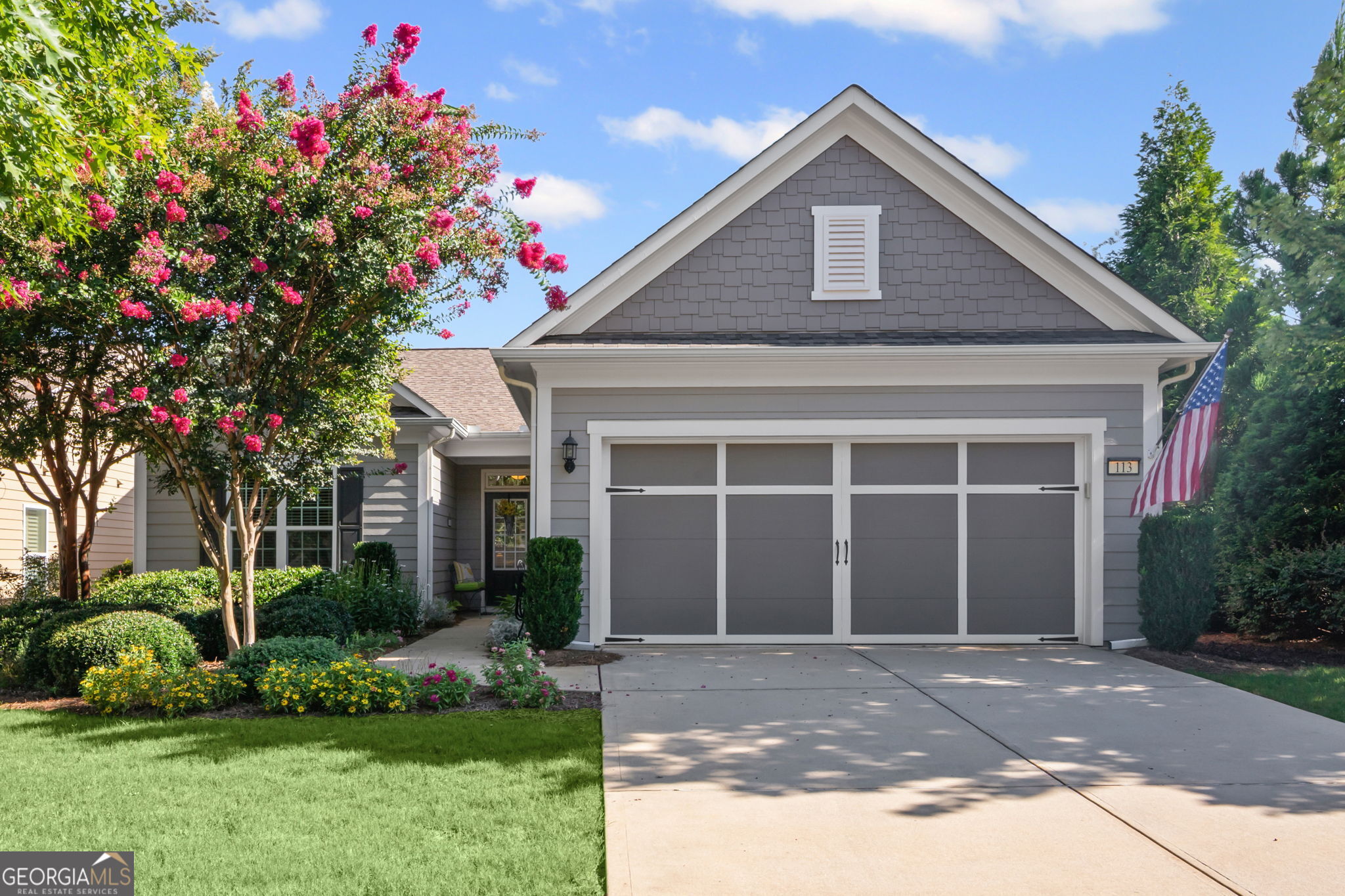 113 Crape Myrtle Drive Property Photo 1