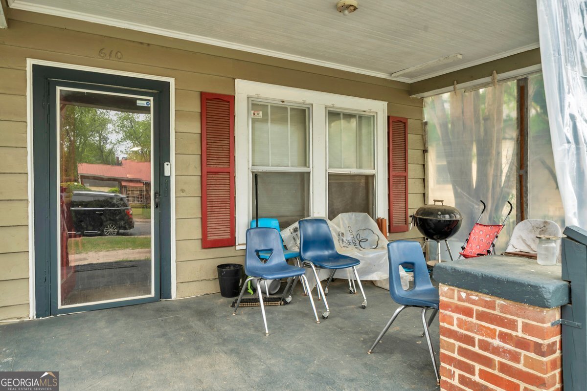 610 E 15th Avenue Property Photo 16
