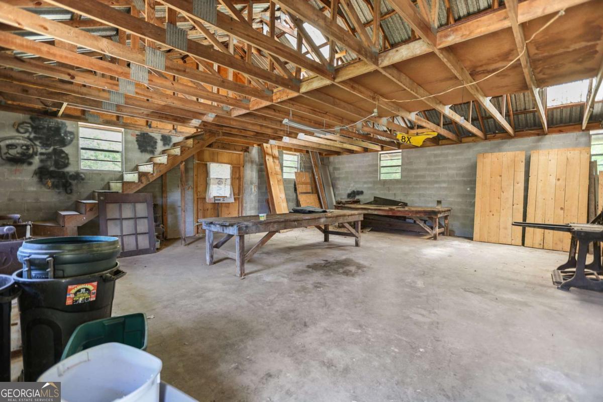 143 Cedar Creek Road Property Photo 7