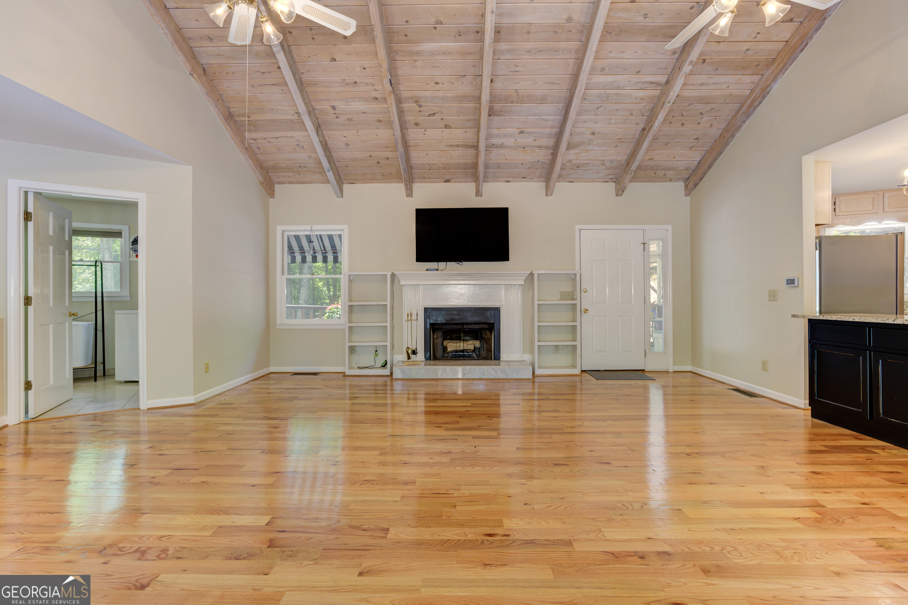 24 Sal Mountain Way Property Photo 7