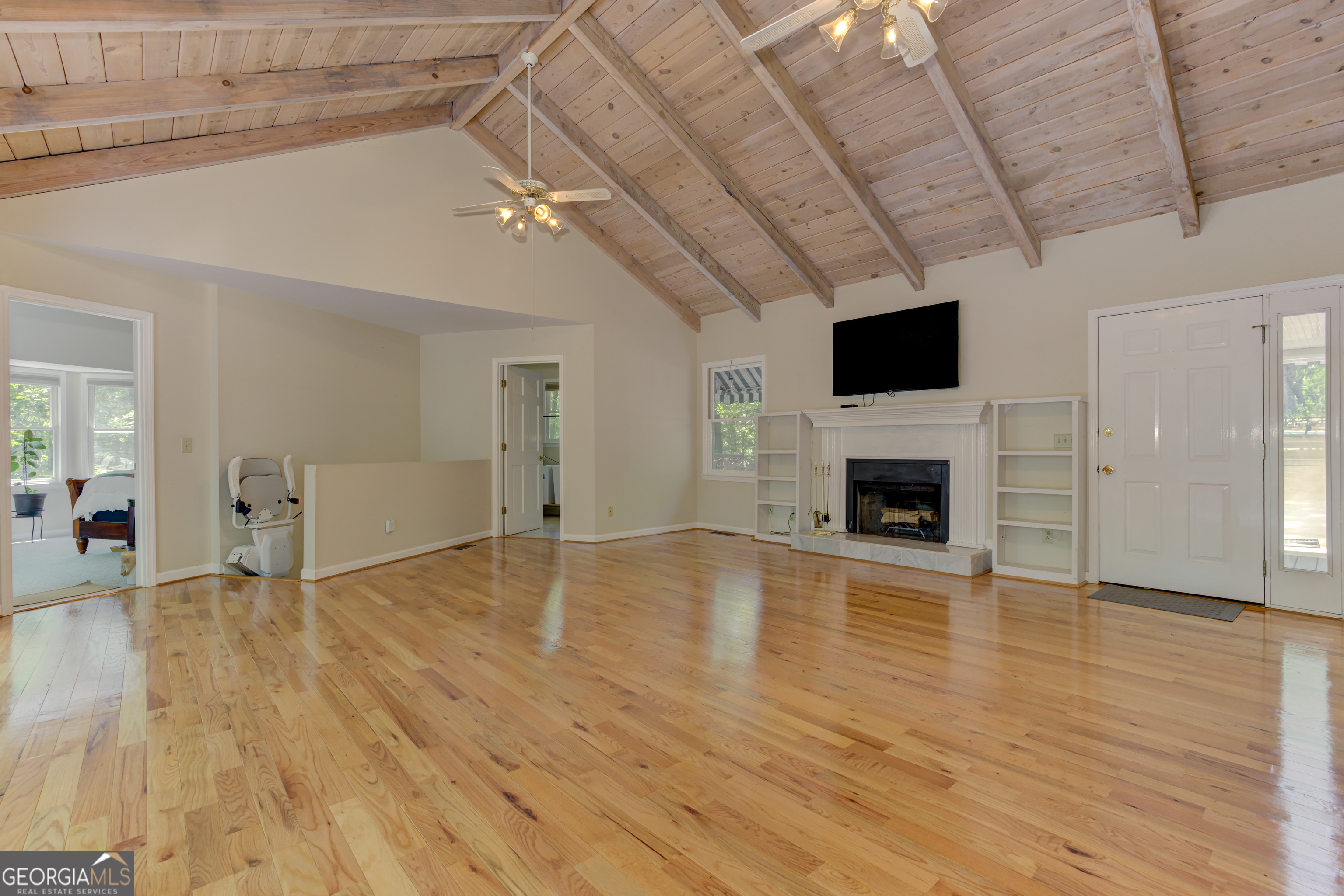 24 Sal Mountain Way Property Photo 9