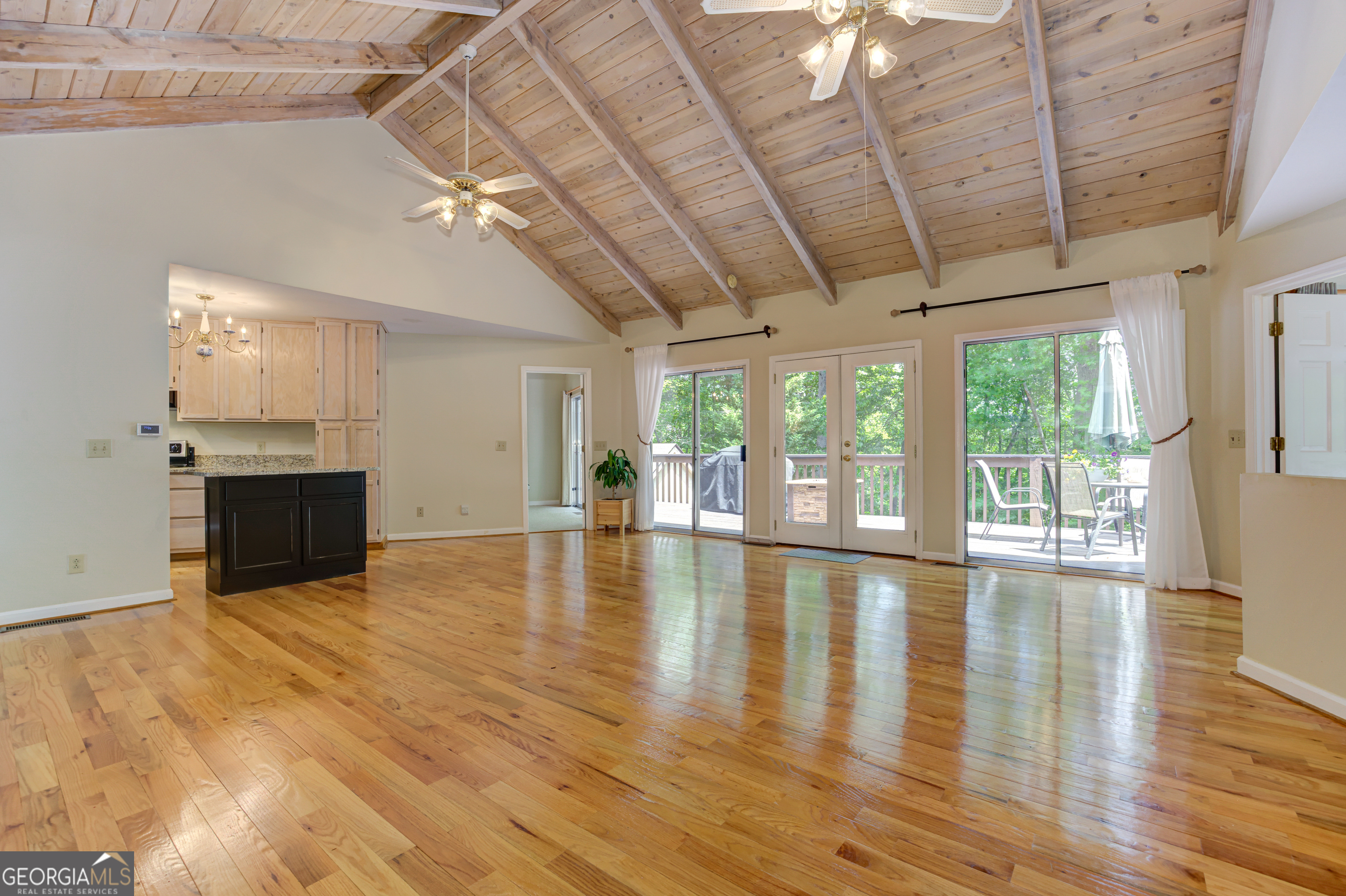 24 Sal Mountain Way Property Photo 12