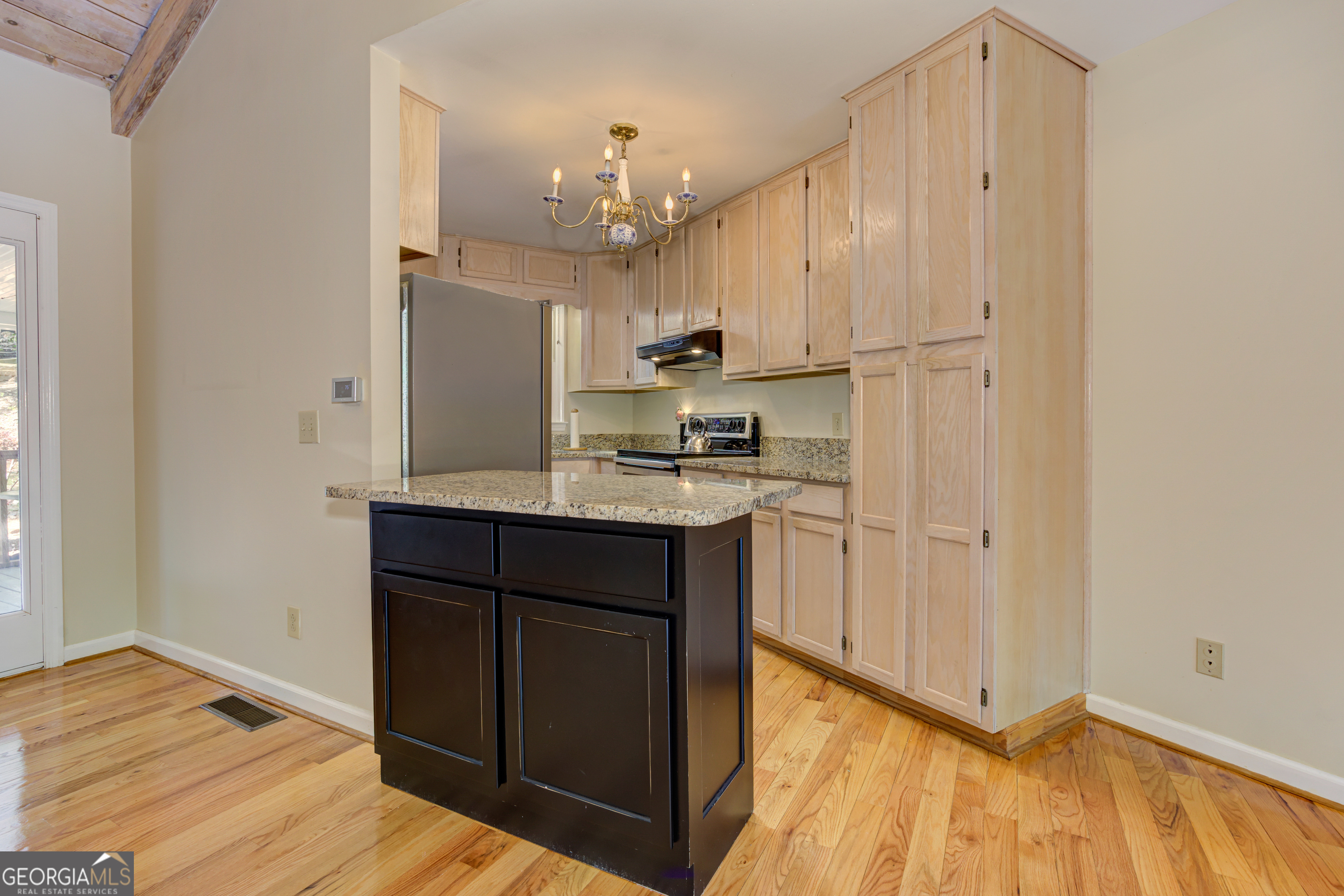 24 Sal Mountain Way Property Photo 13