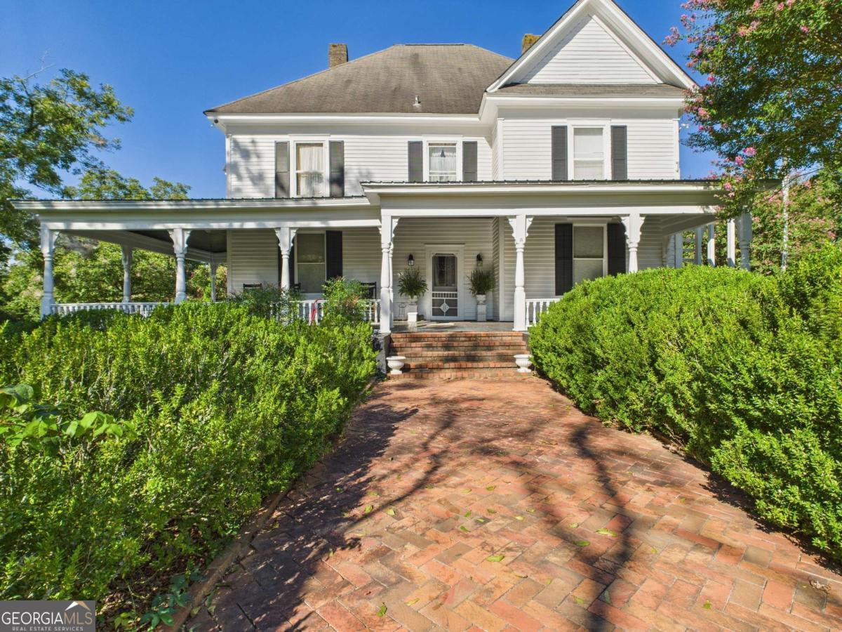 1170 Ash Road Property Photo 6