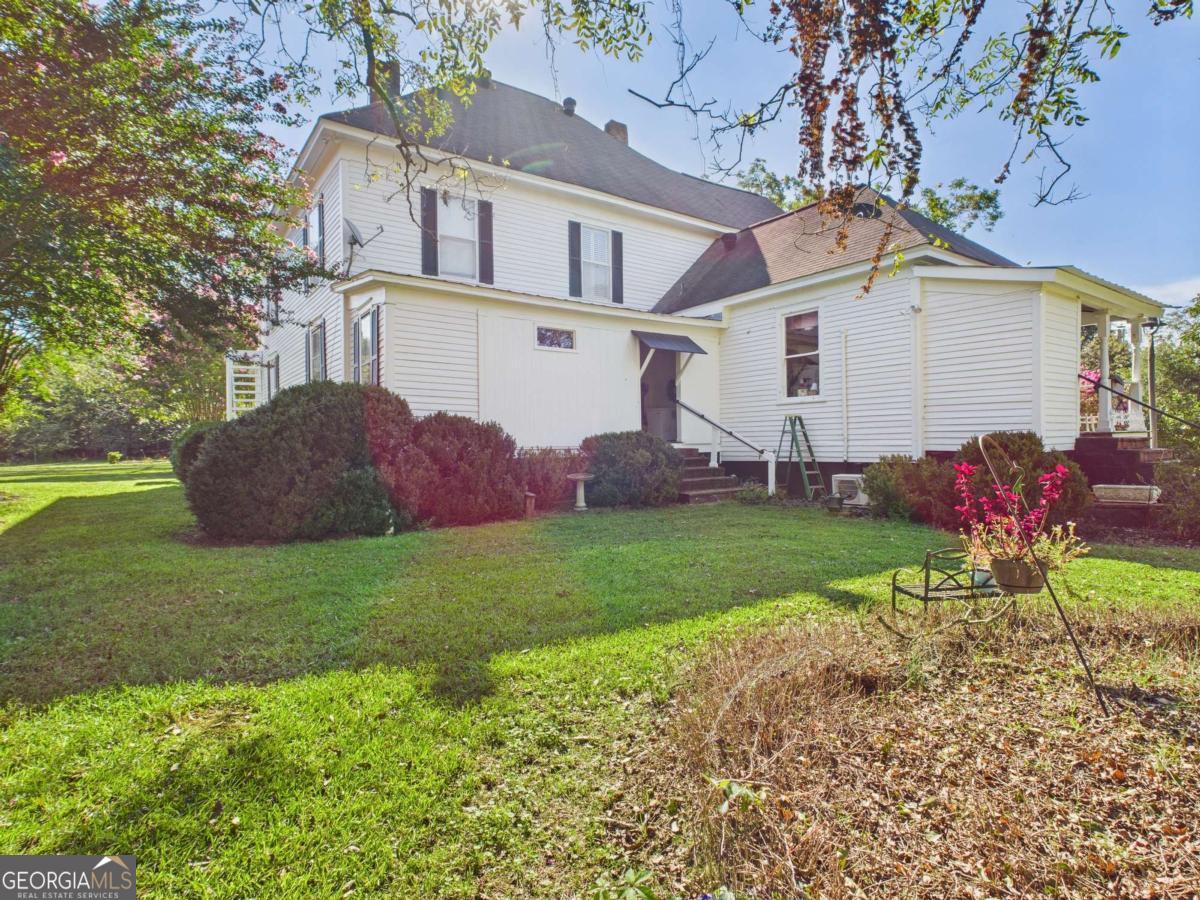1170 Ash Road Property Photo 8