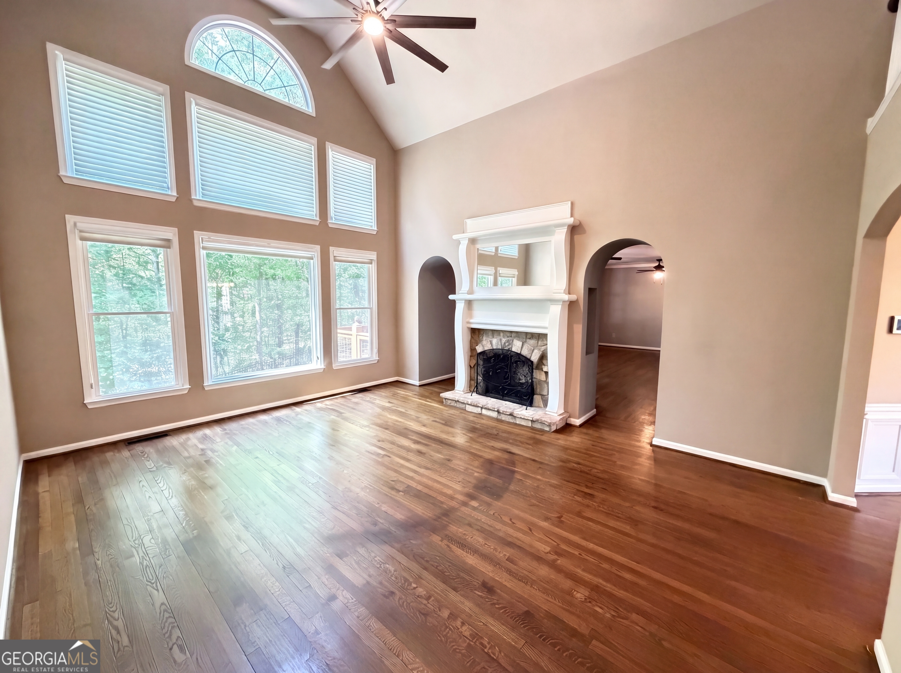 300 Ridgeview Trace Property Photo 9