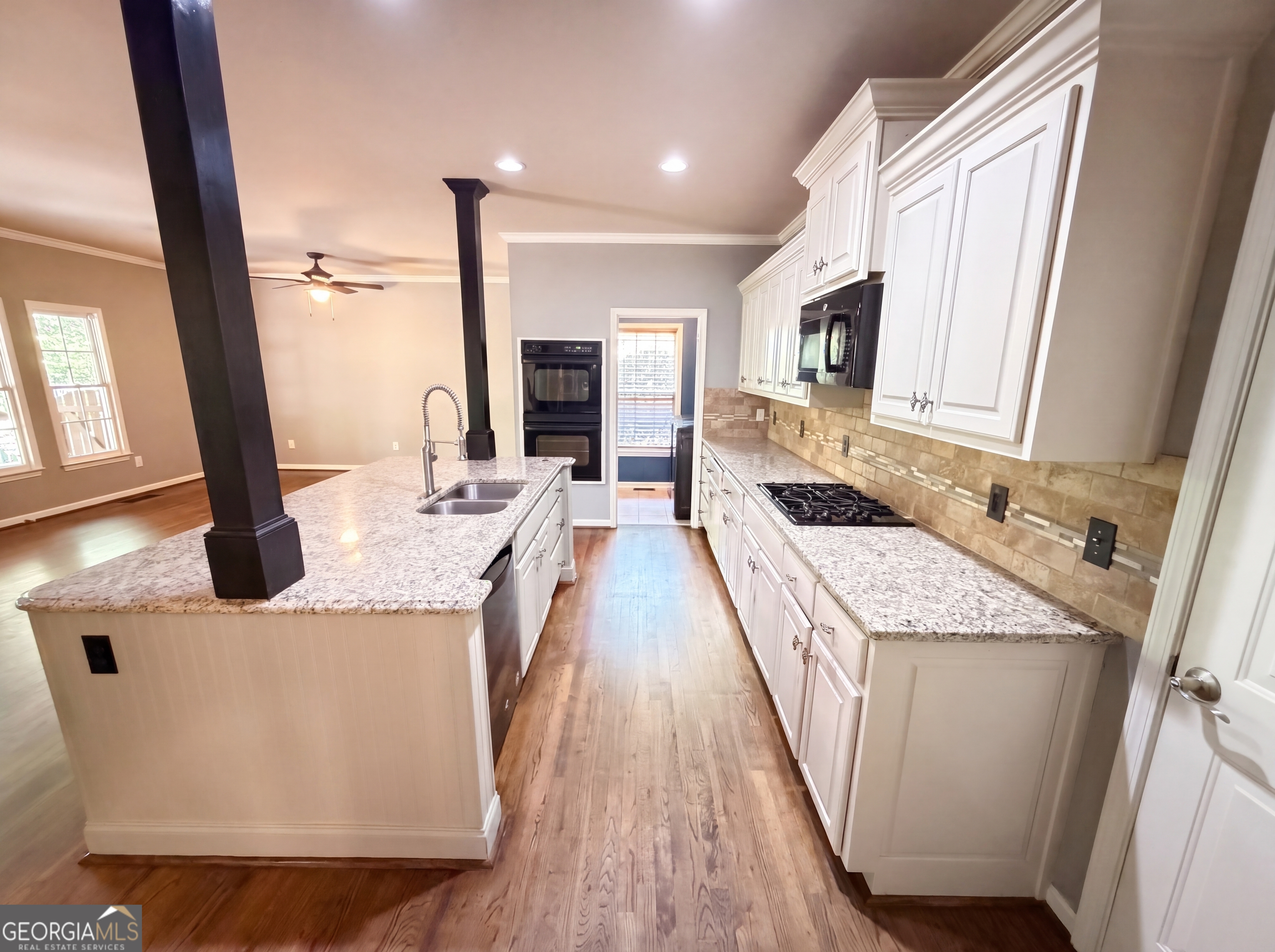 300 Ridgeview Trace Property Photo 14