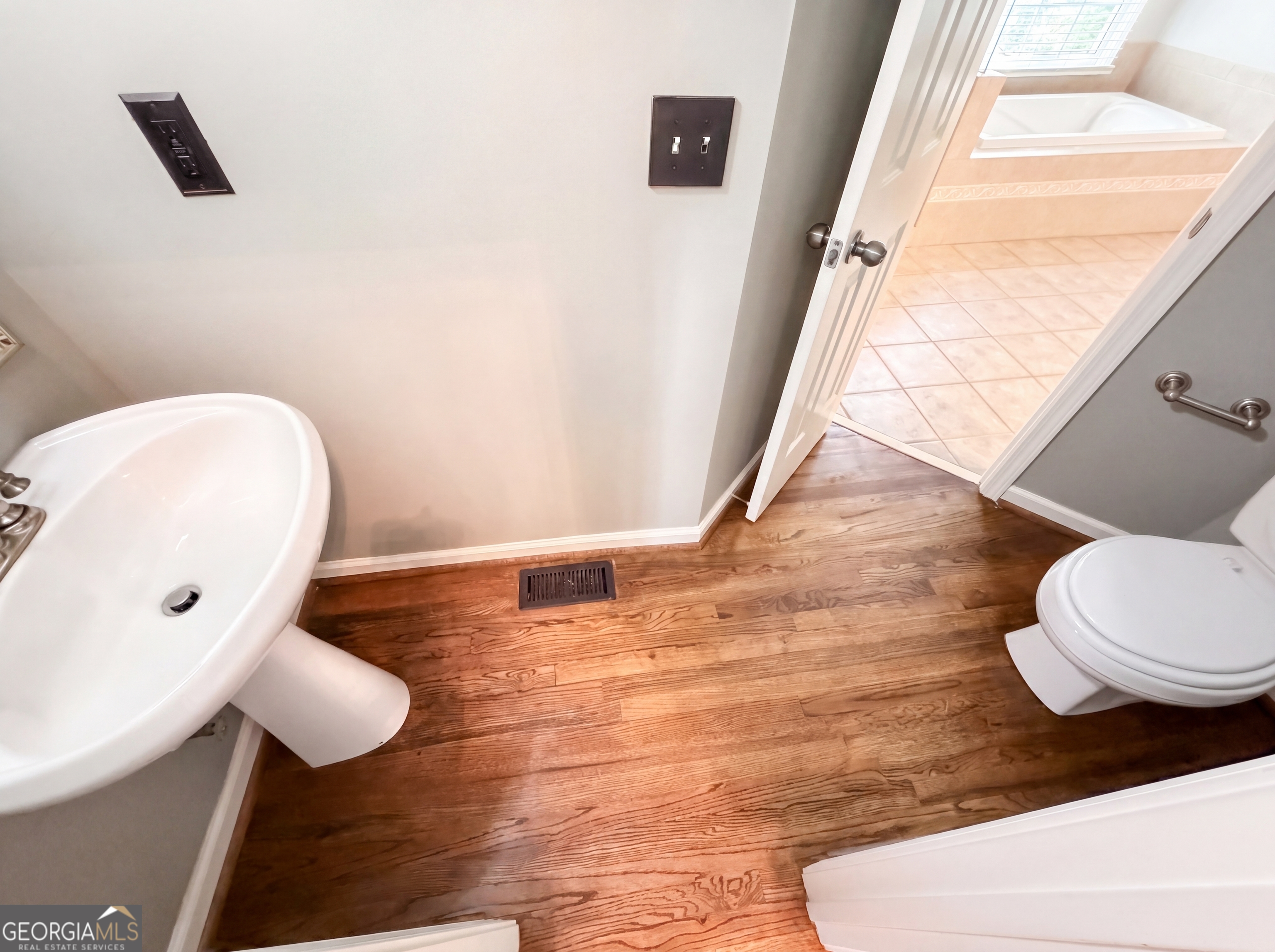 300 Ridgeview Trace Property Photo 27
