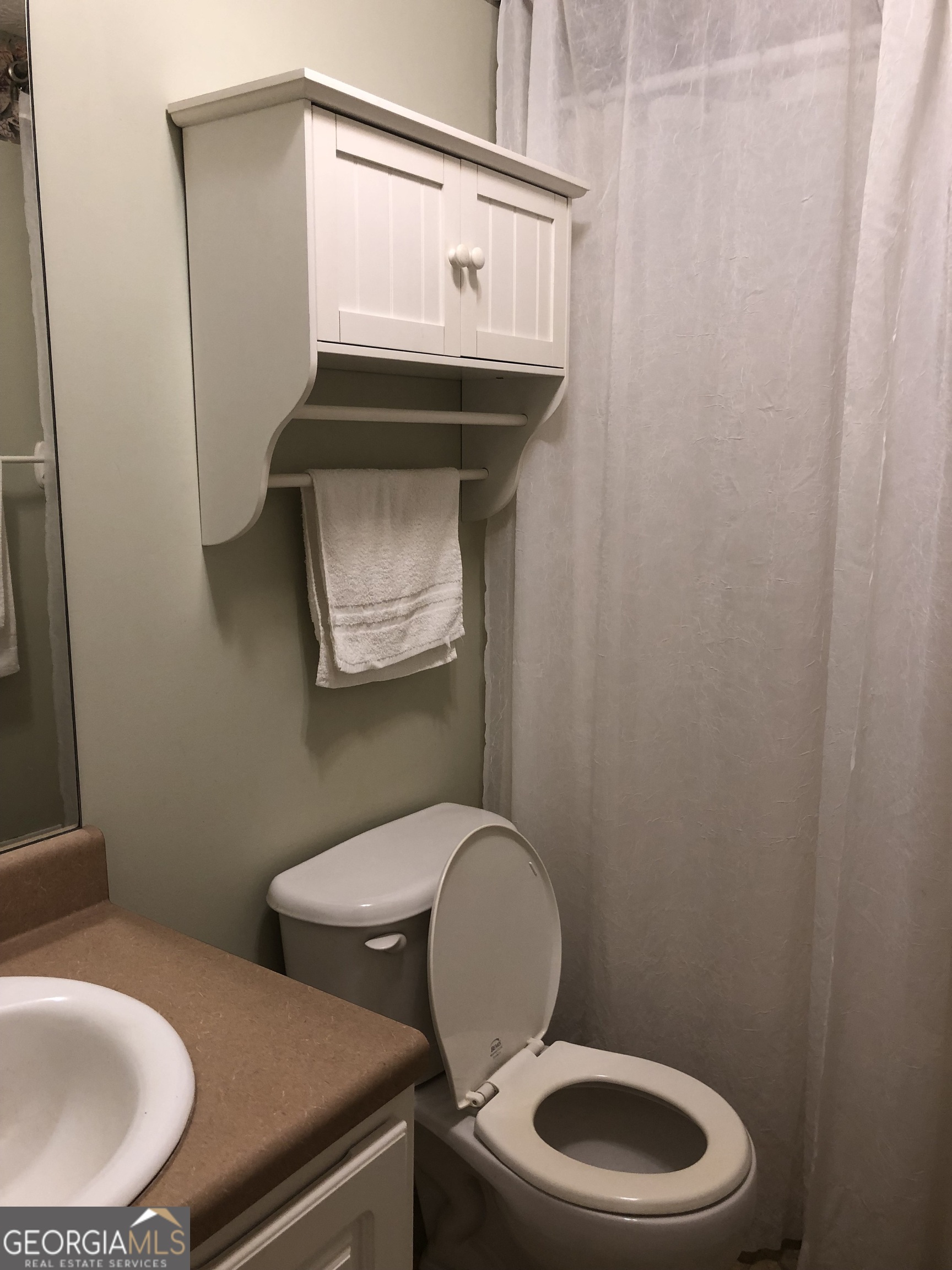 1744 Campbell Road Property Photo 13