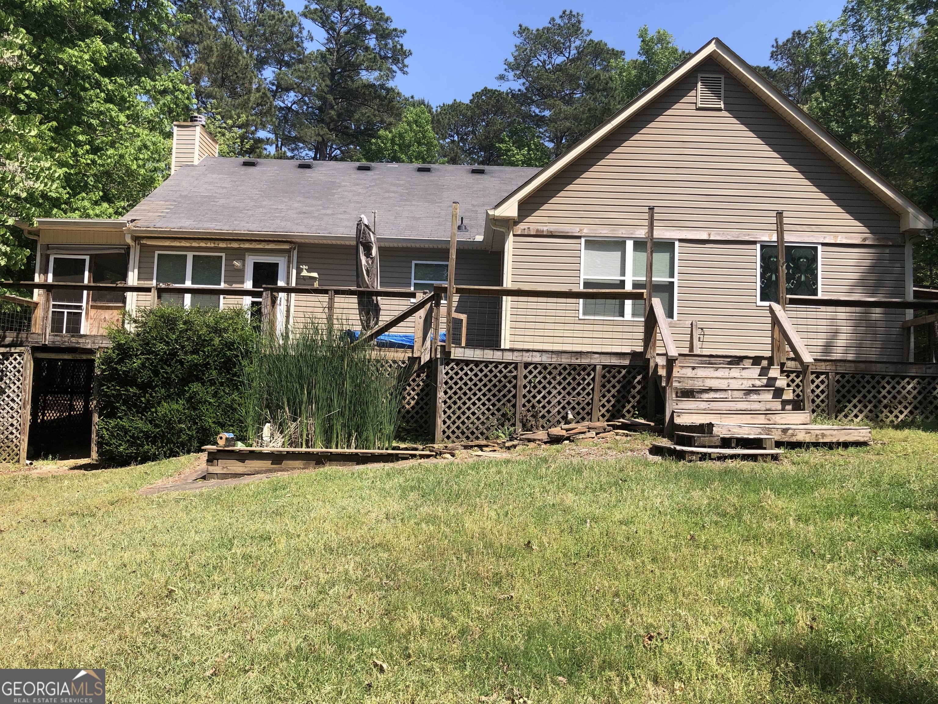 1744 Campbell Road Property Photo 26