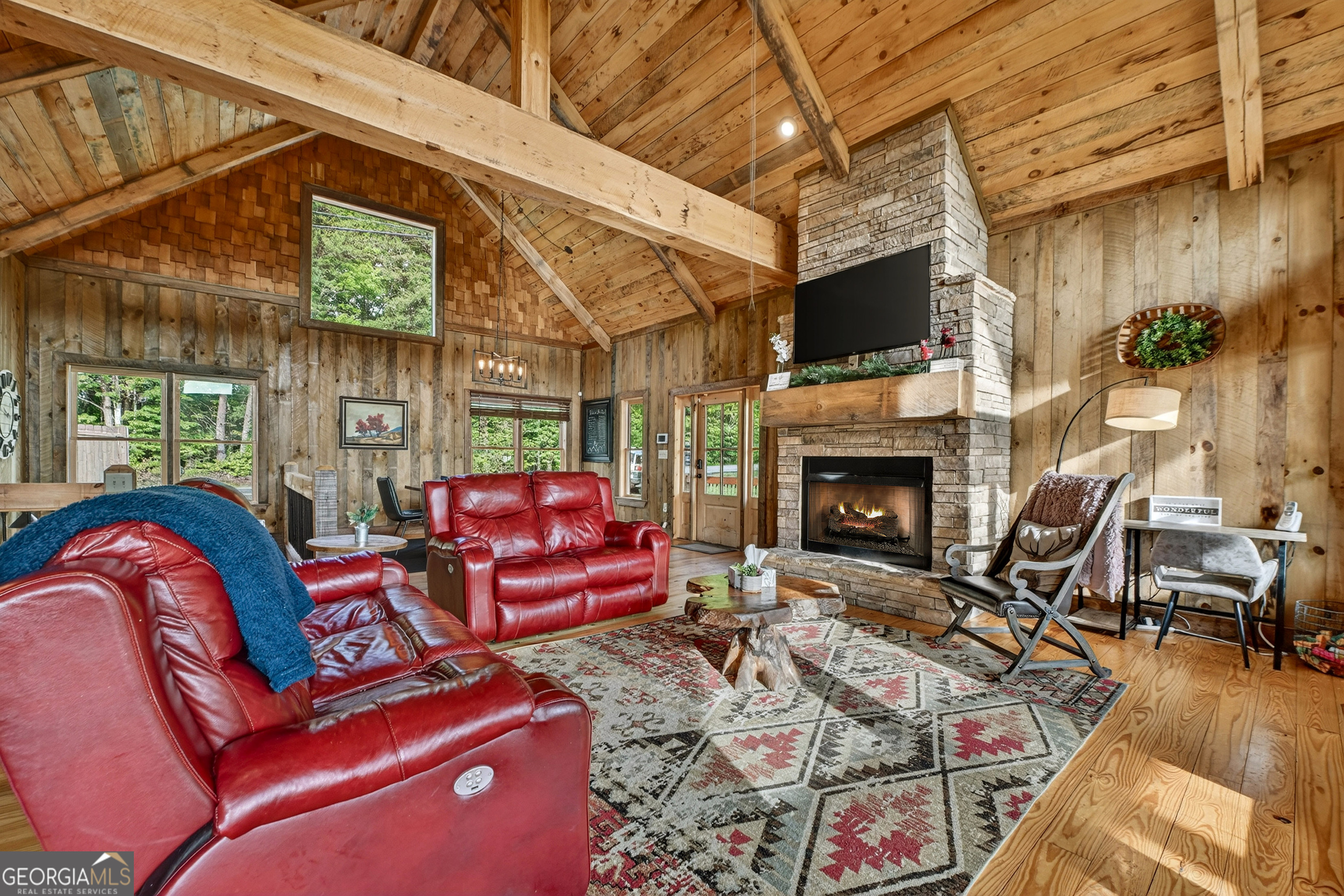 3804 Aska Road Property Photo 6