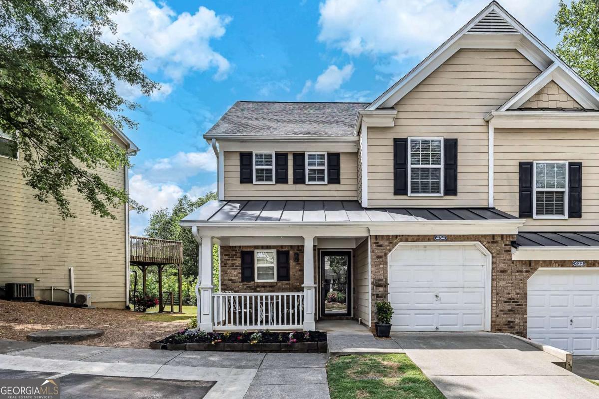 434 Colonial Walk