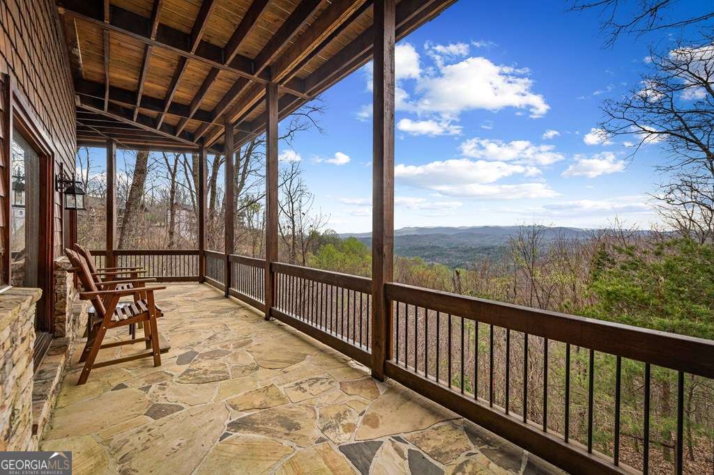602 Overlook Drive Property Photo 18