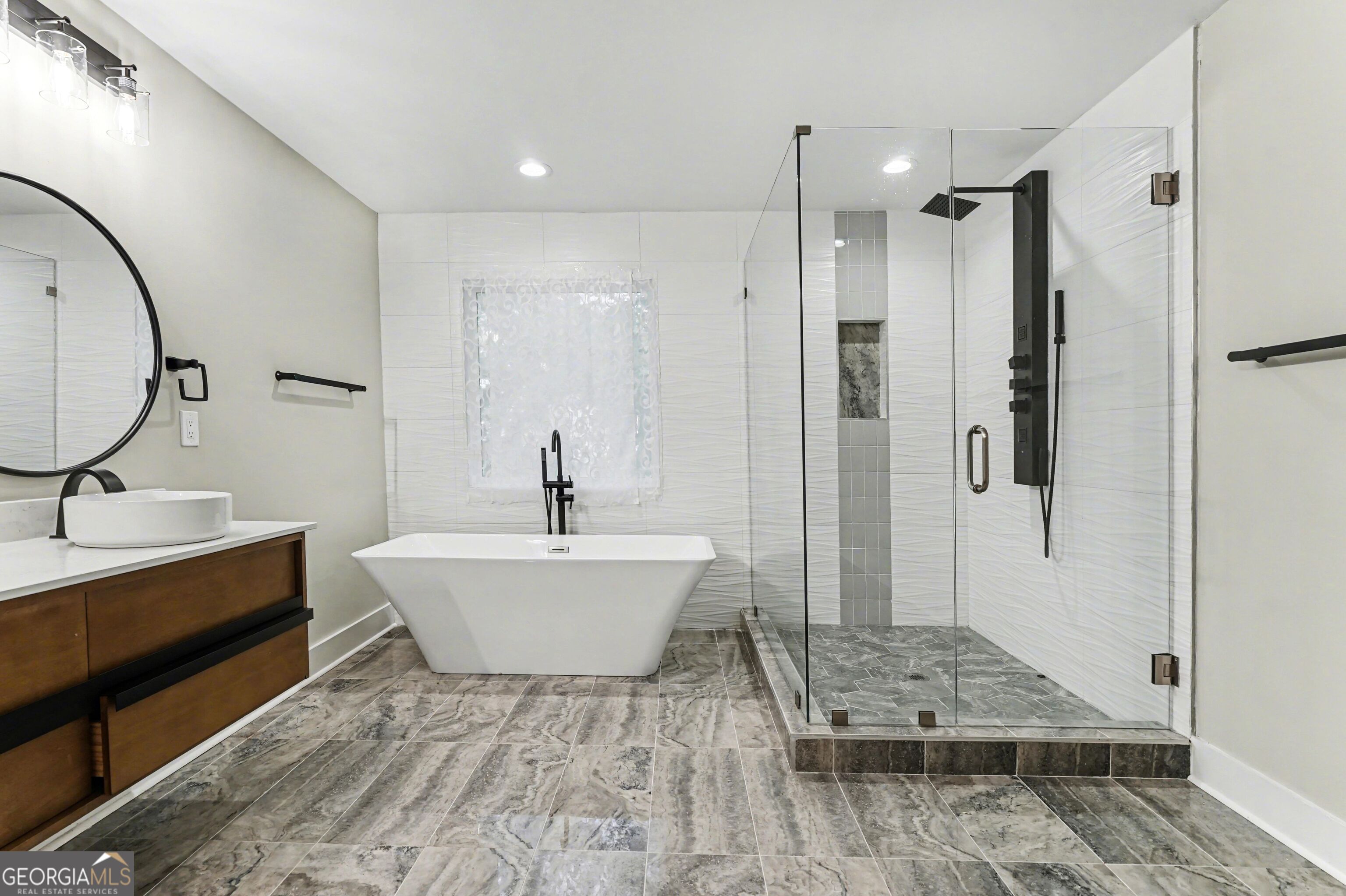 1705 Littlebrook Court Property Photo 35