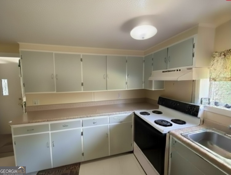 560 Rabitsch Road Property Photo 6