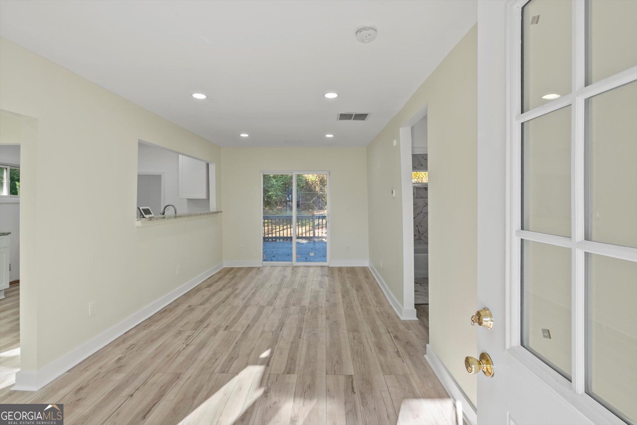 5476 Old Rockbridge Road Property Photo 2