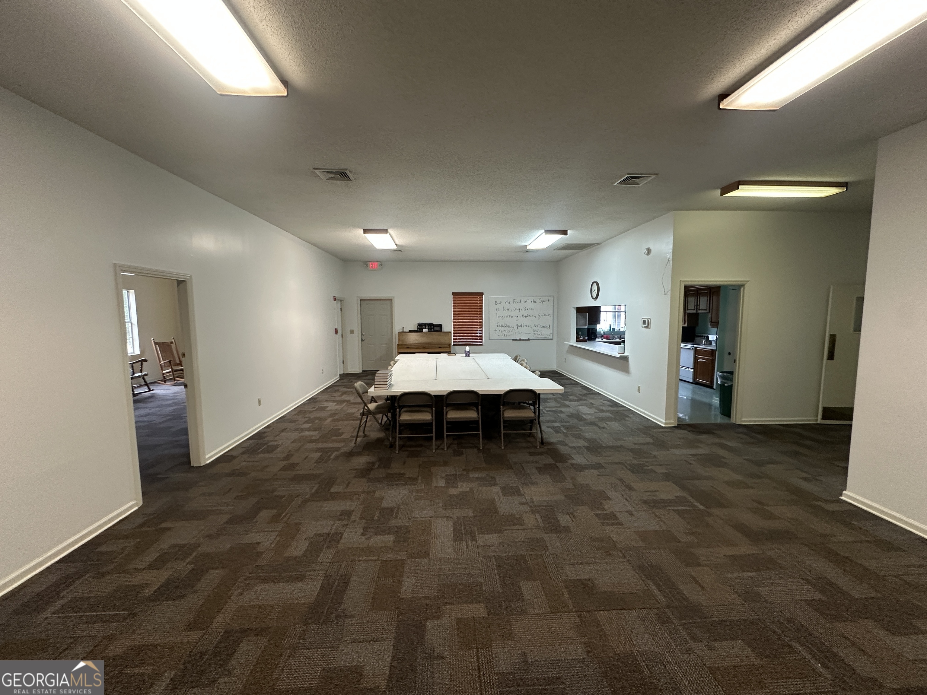1451 Savannah Highway Property Photo 11