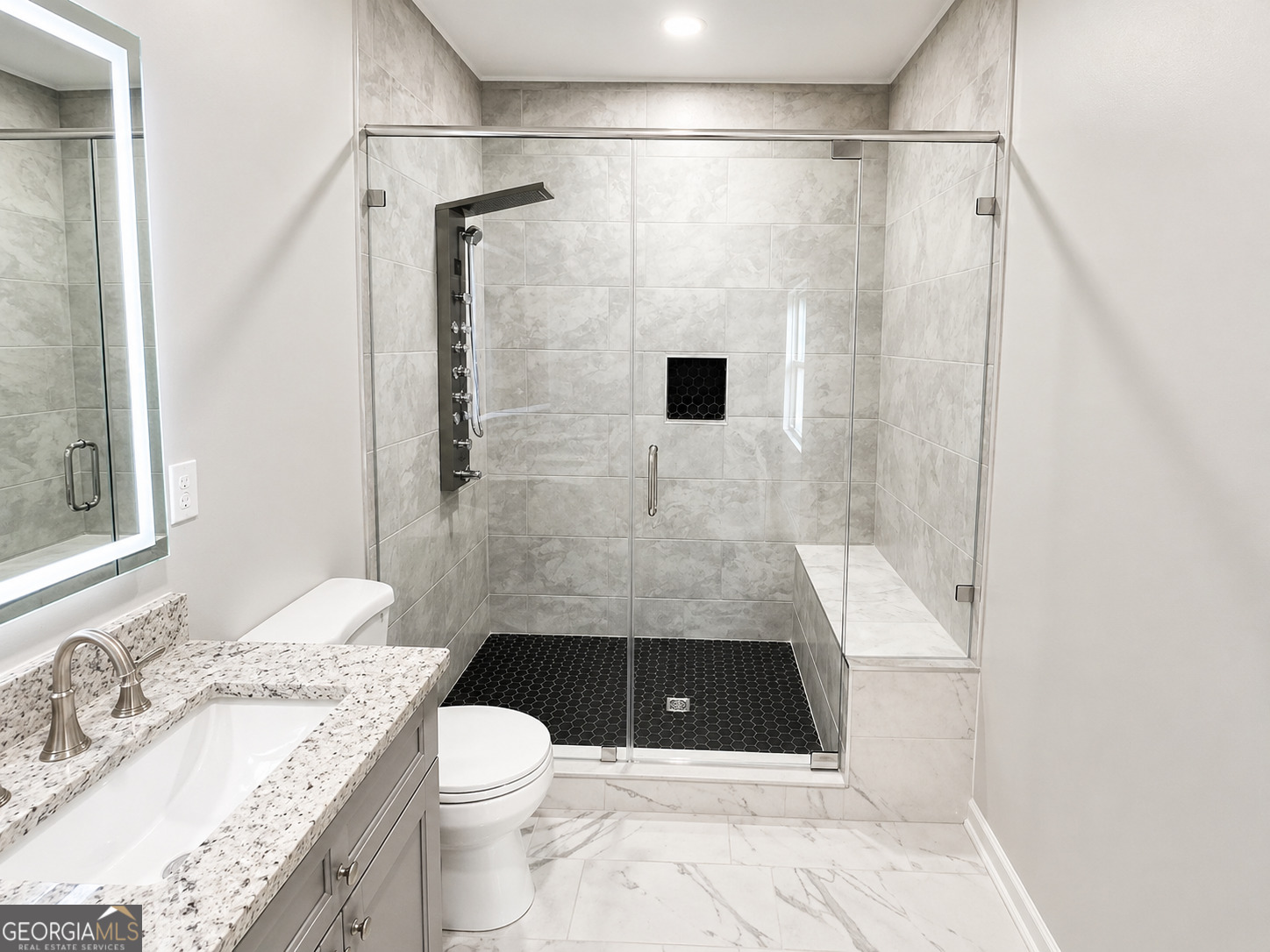 7 Green Road Property Photo 14