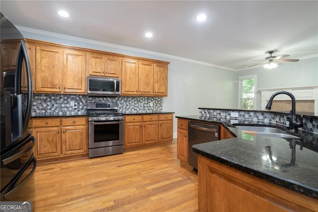 320 Baymist Drive Property Photo 12
