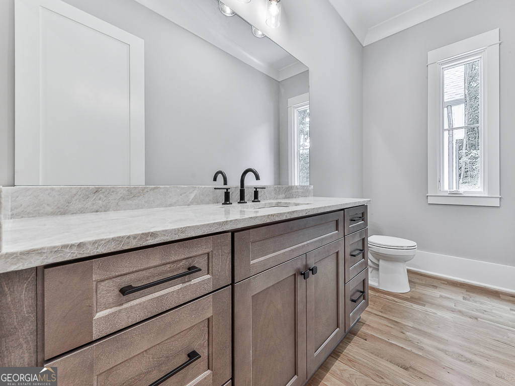 250 Hawks Lake Drive Property Photo 44
