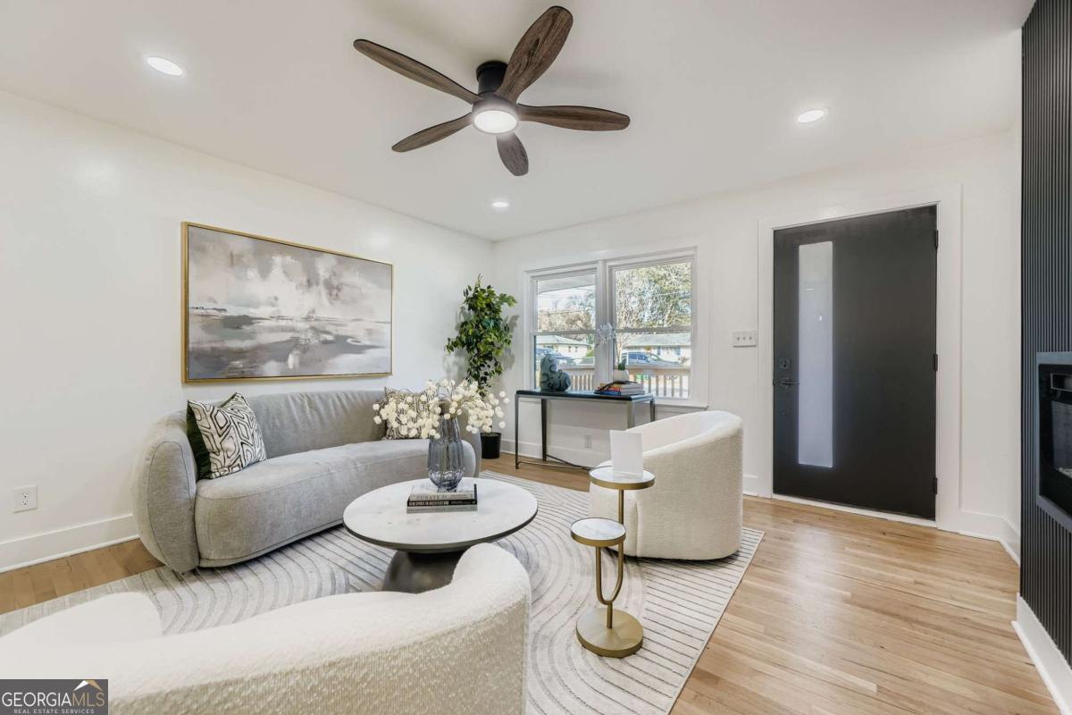 3059 Will Rogers Place Se Property Photo 6