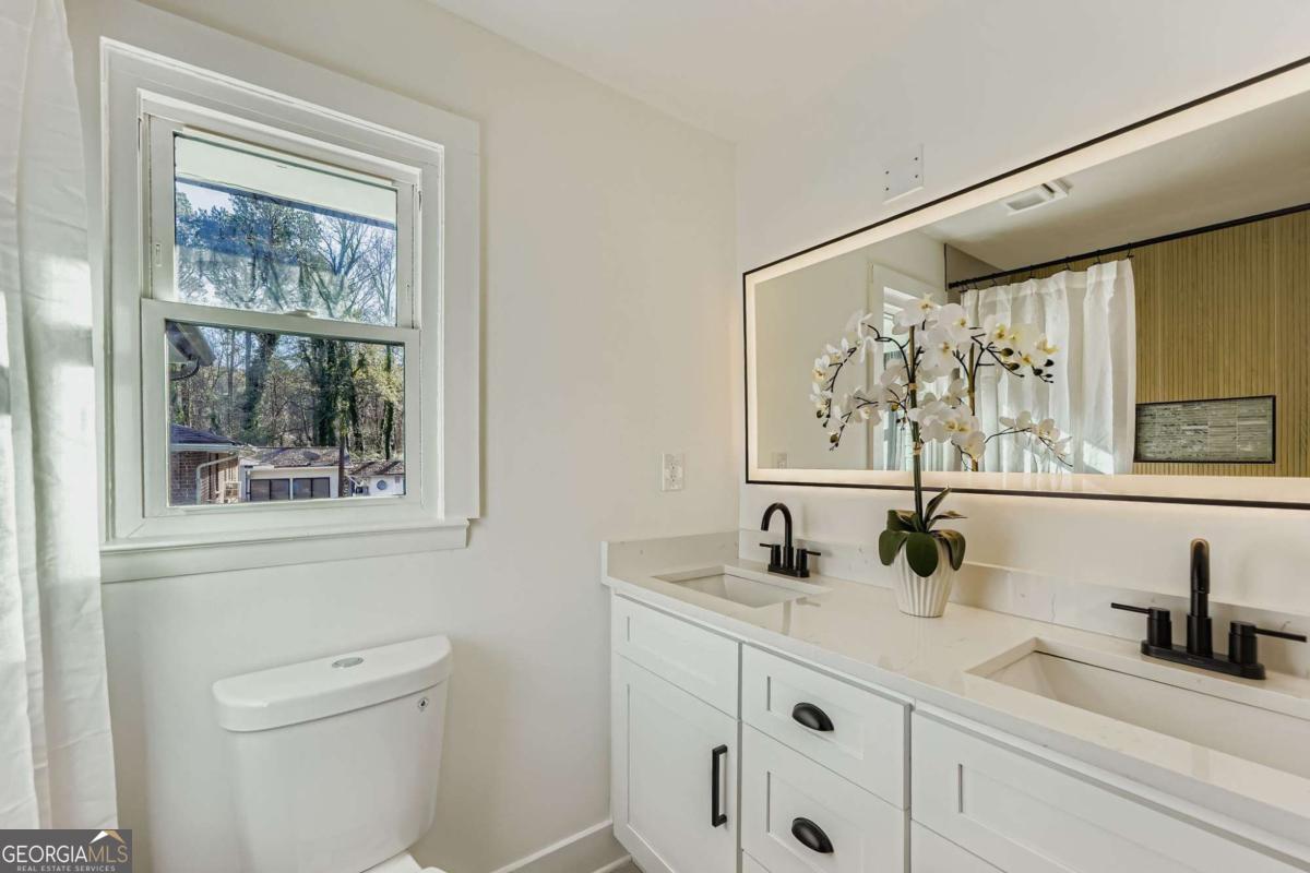 3059 Will Rogers Place Se Property Photo 14