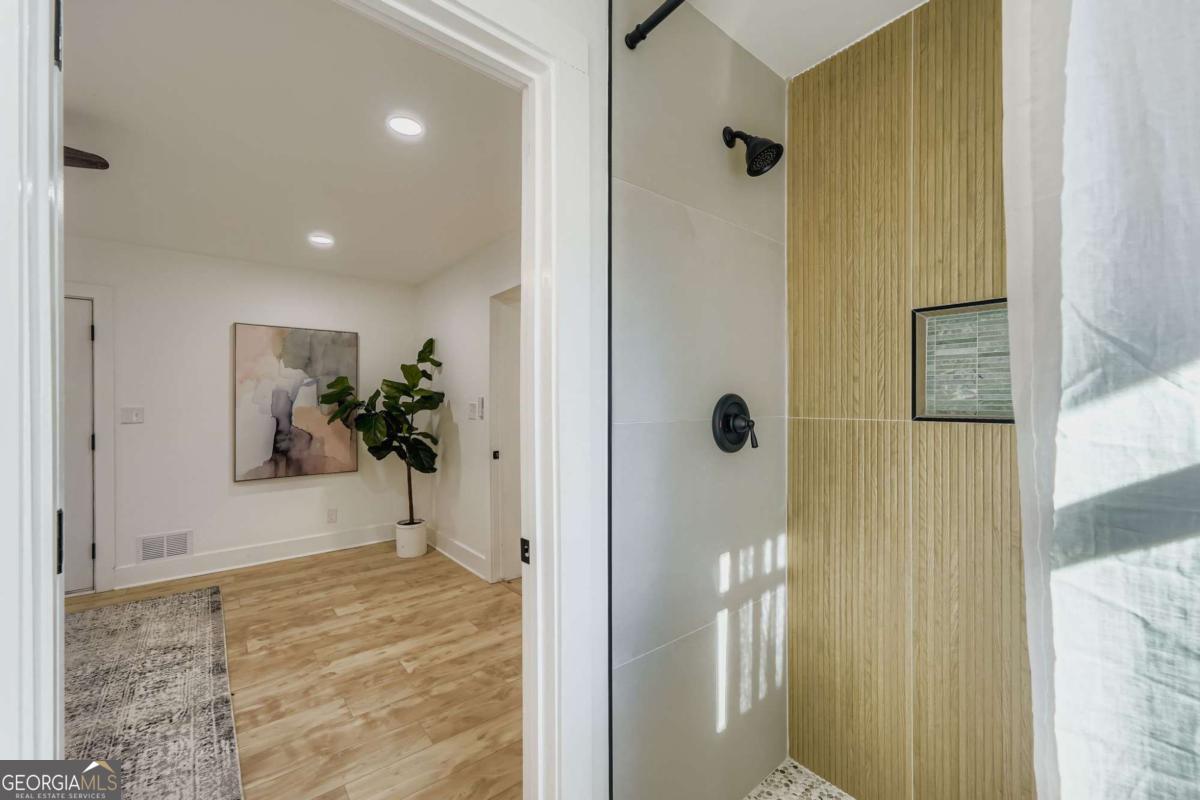 3059 Will Rogers Place Se Property Photo 16