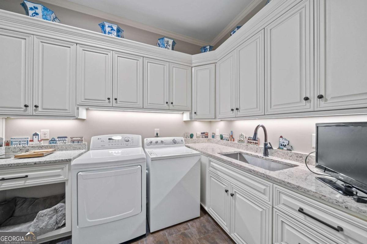 205 Lakecrest Drive Ne Property Photo 58