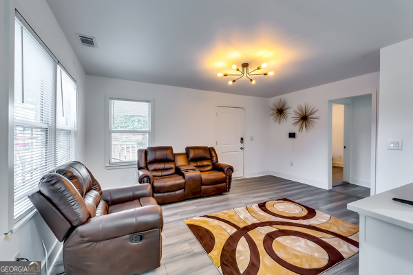 2876 Randall Street Property Photo 5