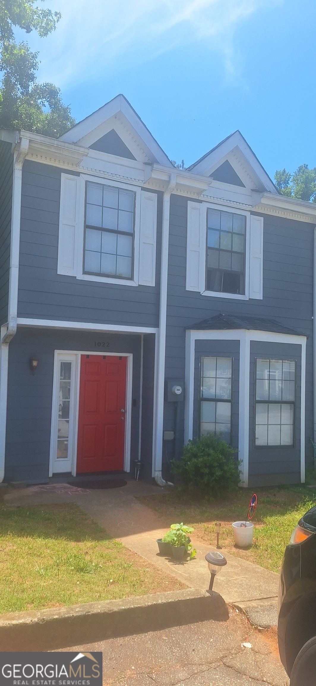 1022 Thornwoode Lane Property Photo 1