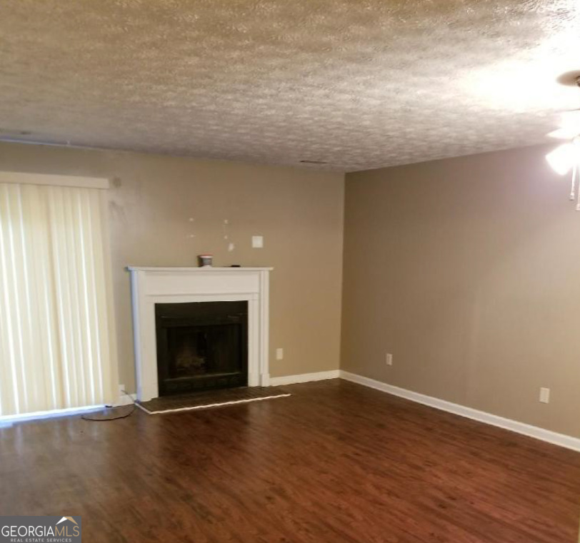 1022 Thornwoode Lane Property Photo 2