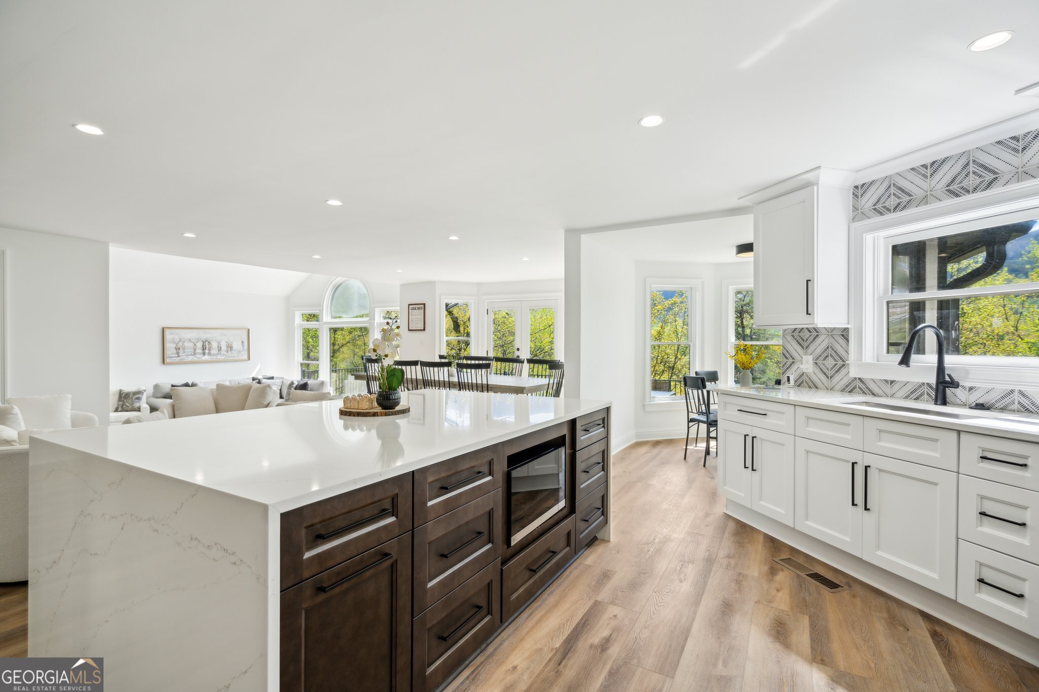 2020 Tamarack Drive Property Photo 14