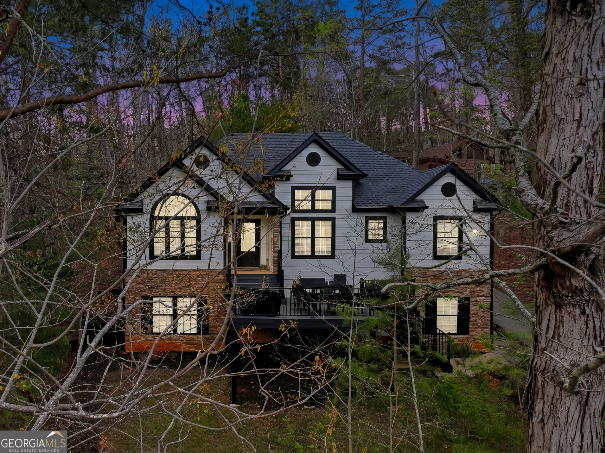 70 Fox Den Circle Property Photo 1