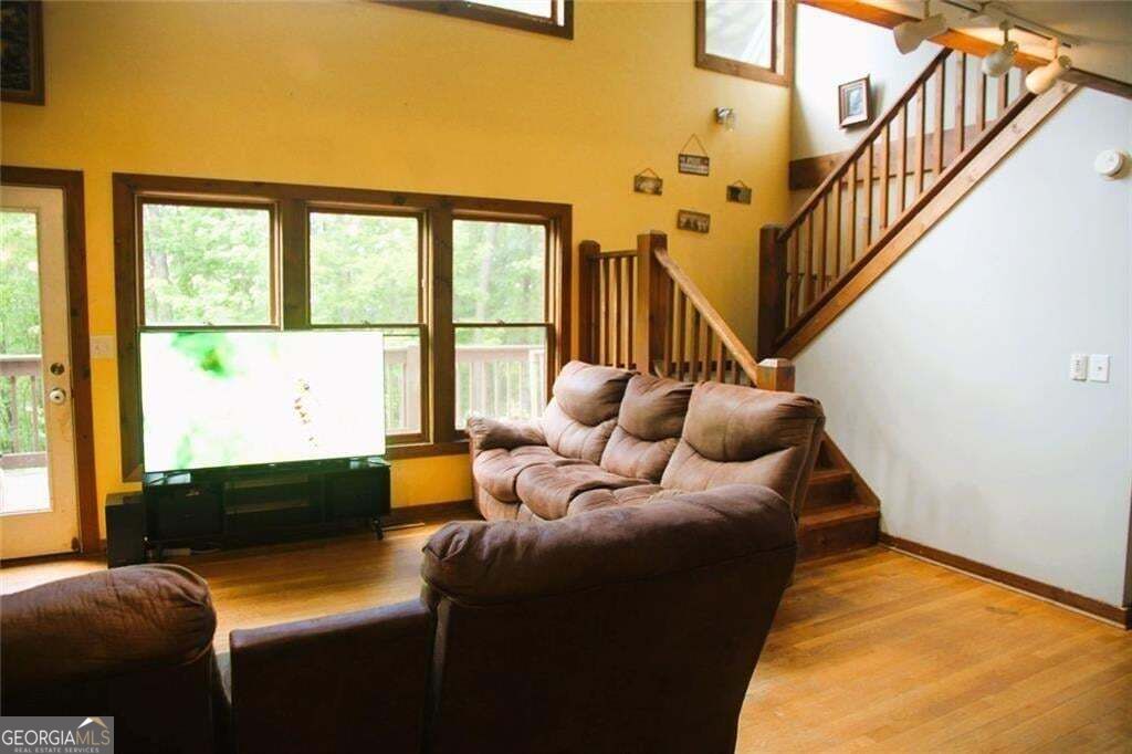168 Green Cabin Way Property Photo 9
